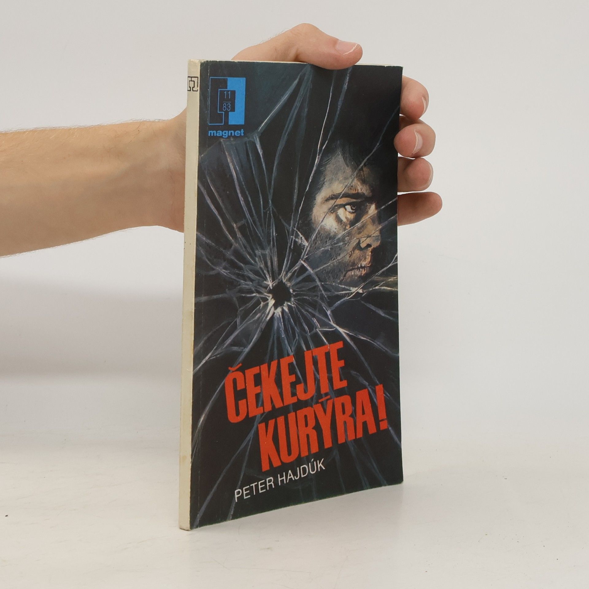 Čekejte kurýra!