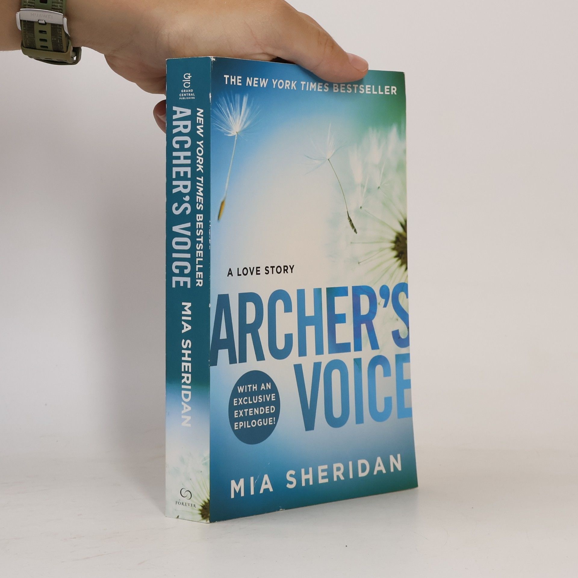 Mia Sheridan Archer's Voice
