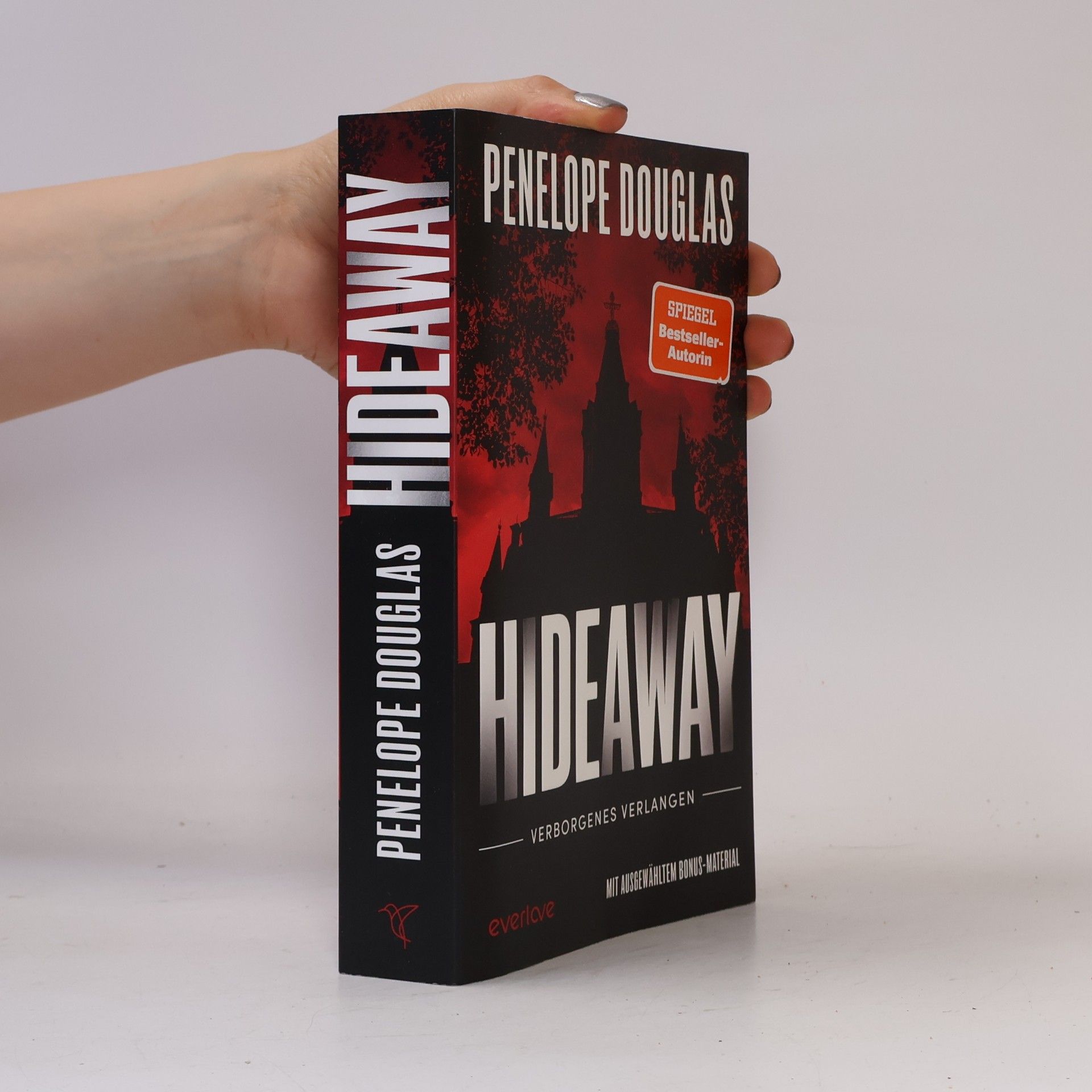 Penelope Douglas Hideaway - Verborgenes Verlangen / Devil’s Night Bd.2