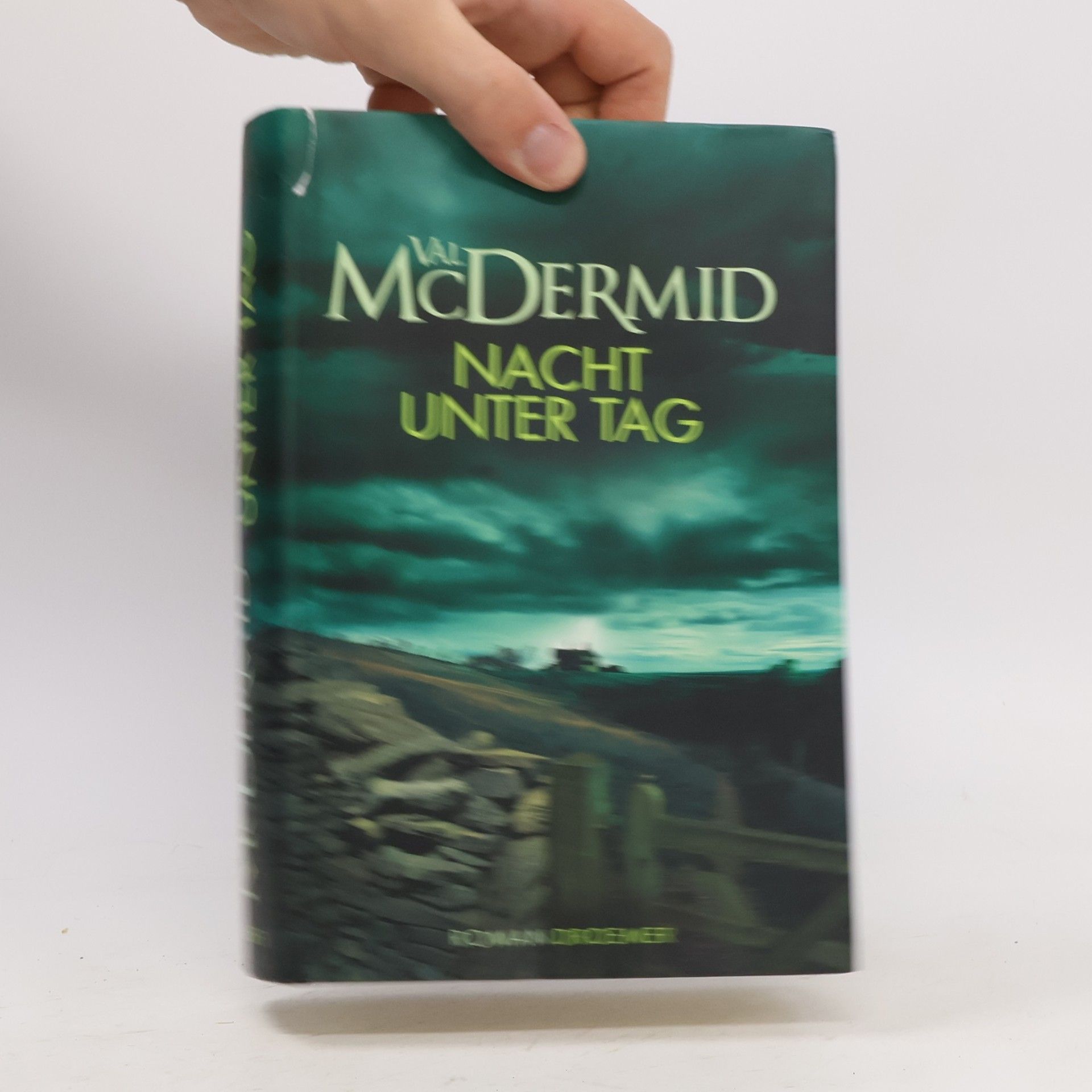 Val McDermid Karen Pirie 2. Nacht unter Tag