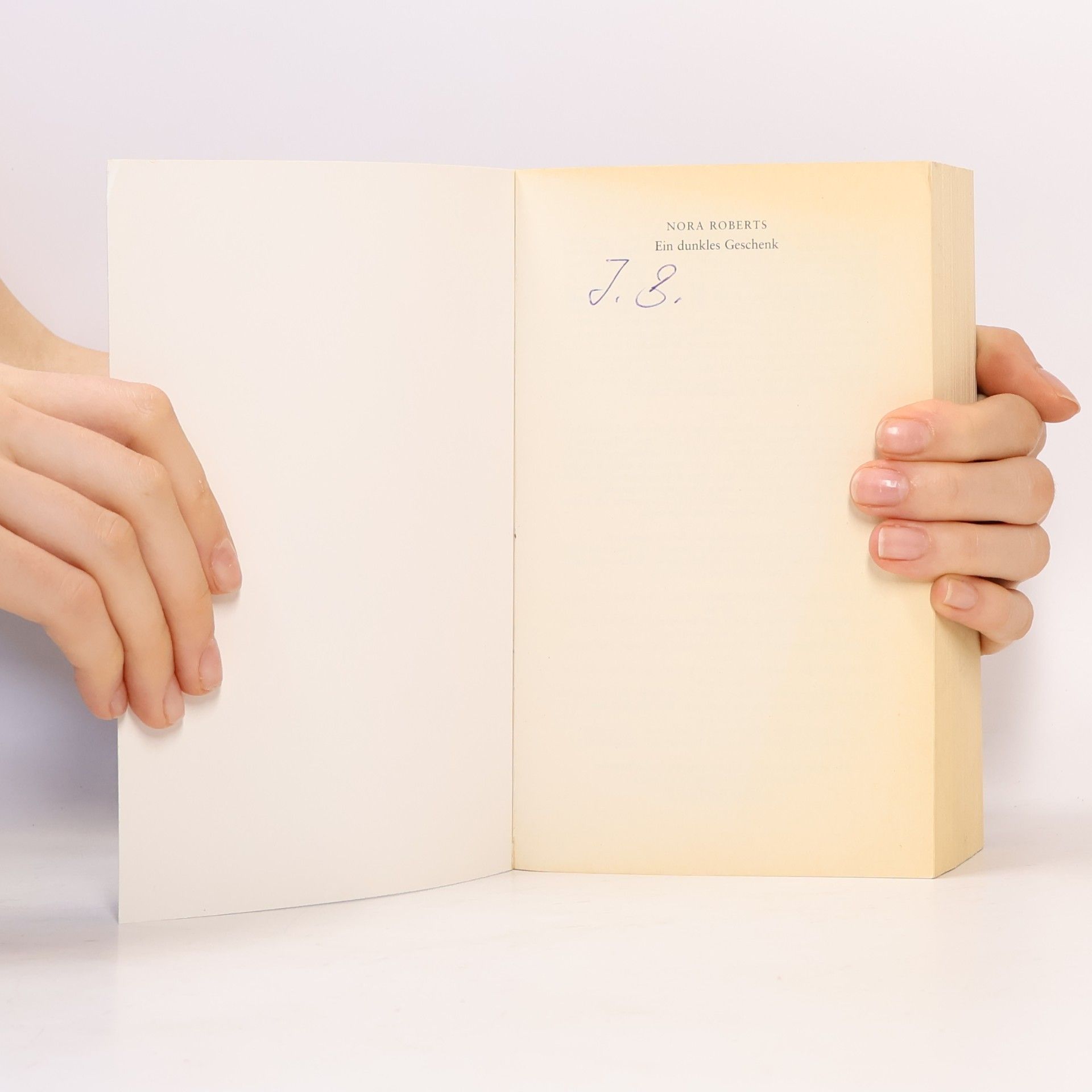 Nora Roberts Ein dunkles Geschenk