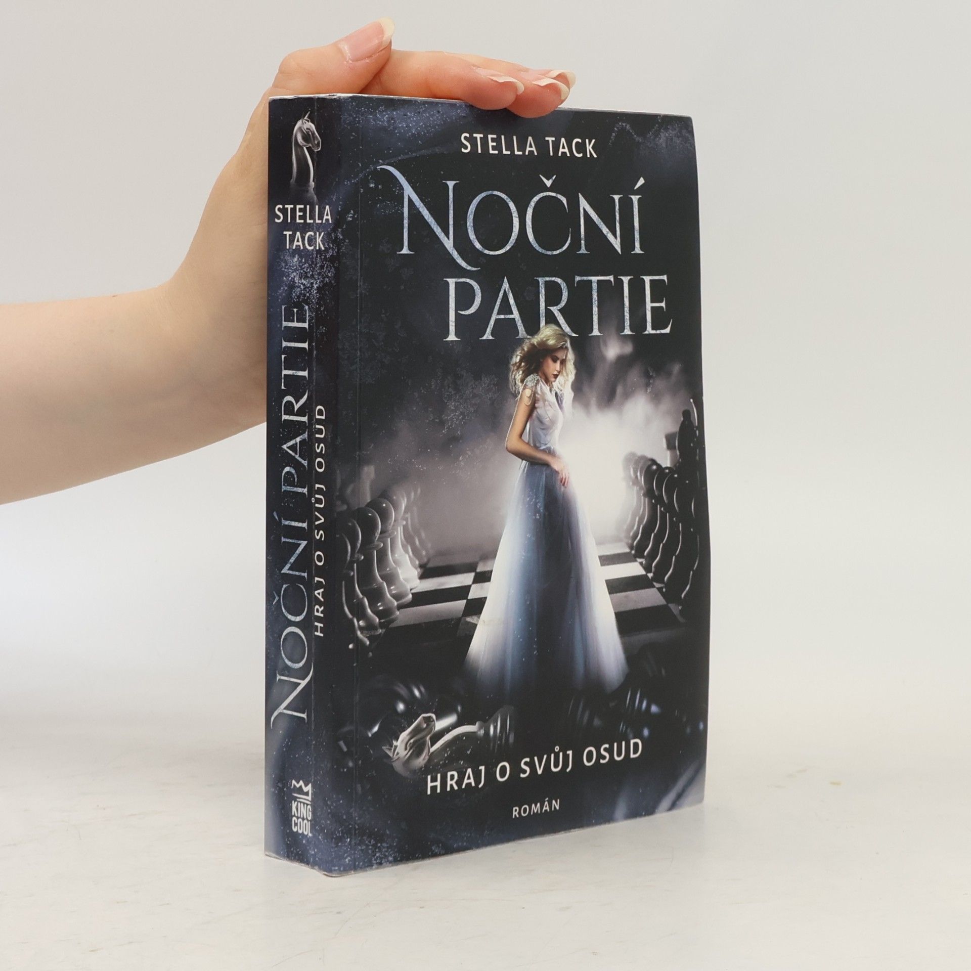 Stella Tack Noční partie: Hraj o svůj osud