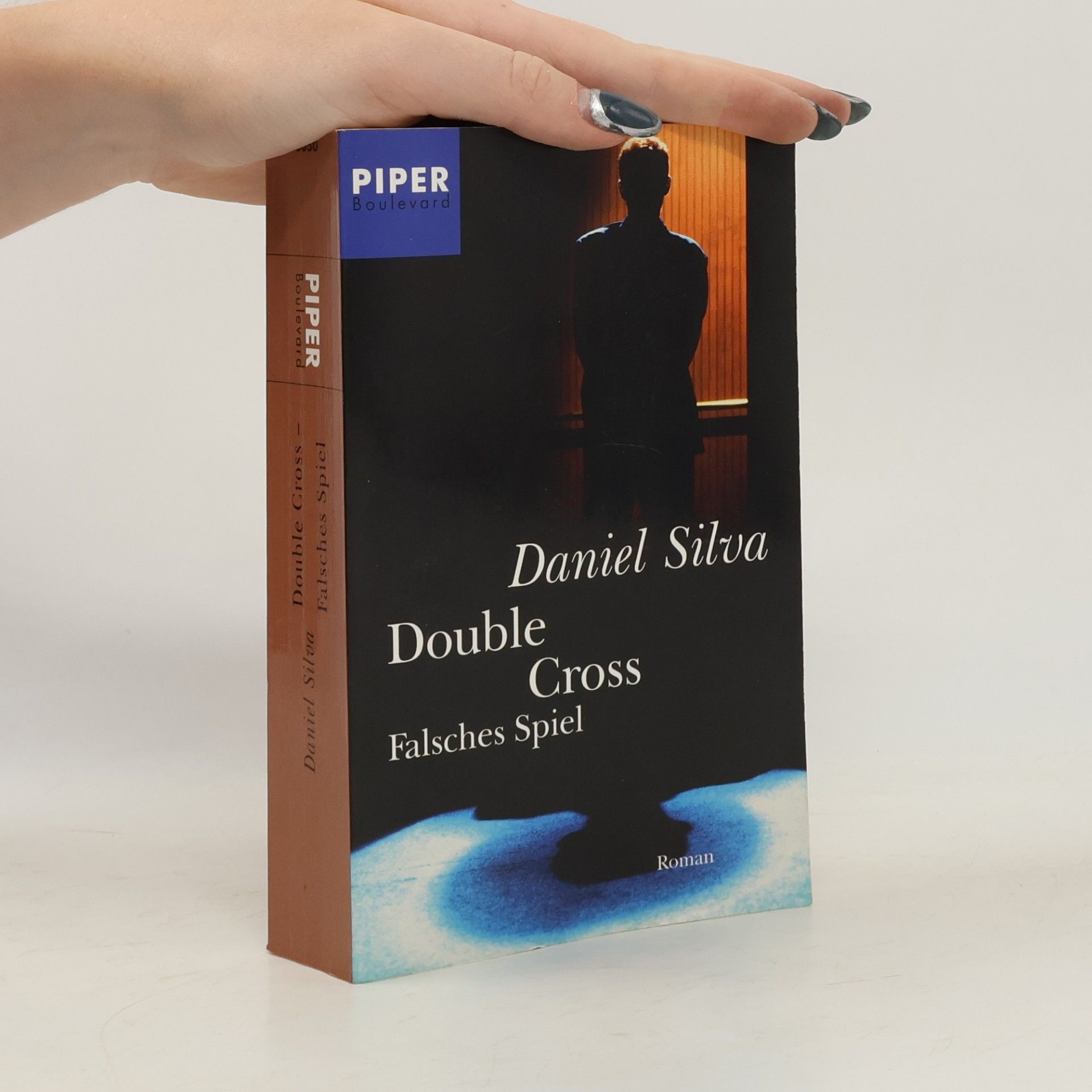 Daniel Silva Double Cross