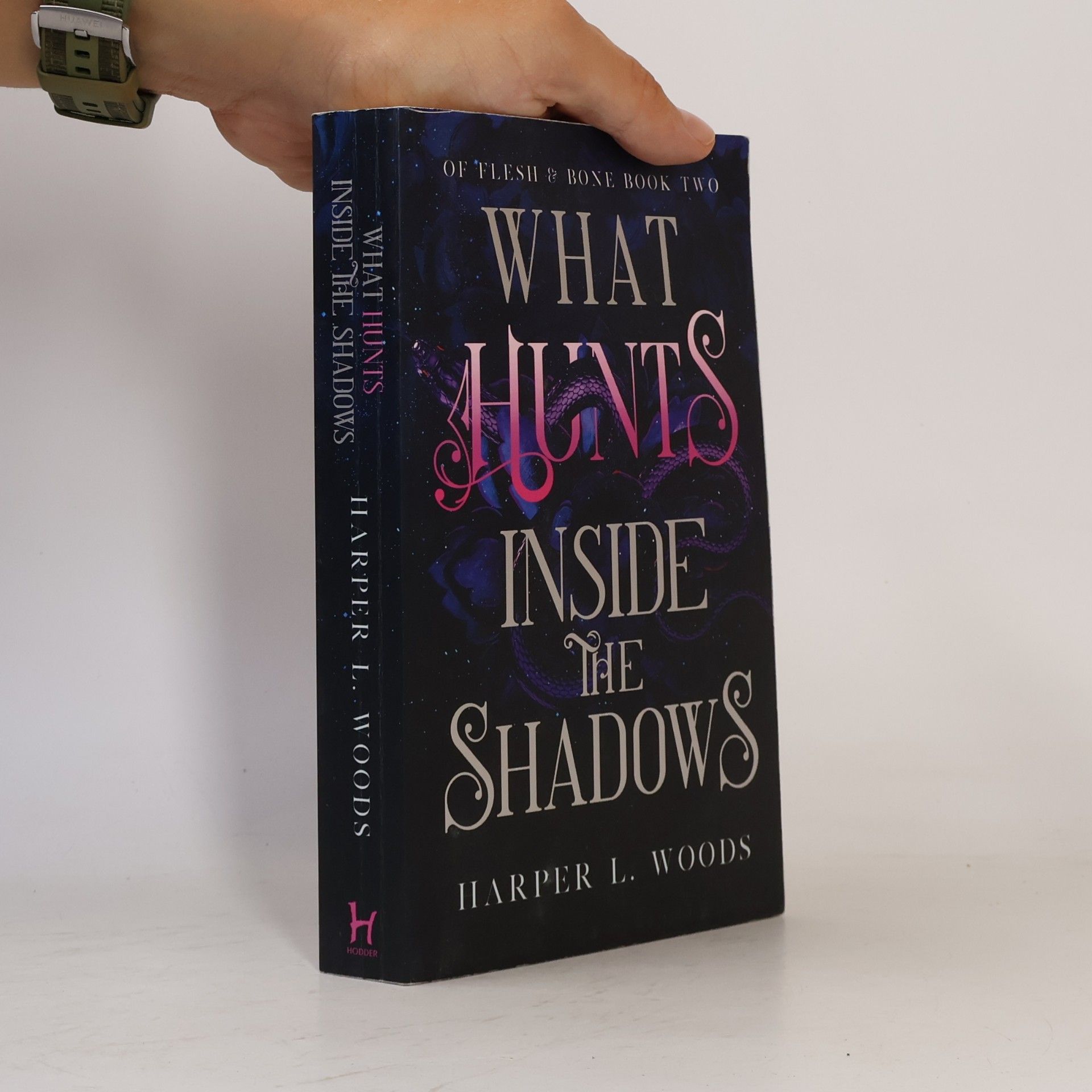 Harper L. Woods What Hunts Inside the Shadows