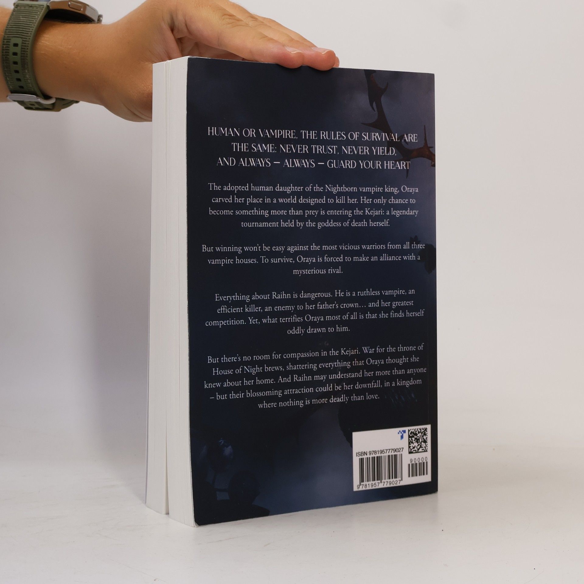 Carissa Broadbent The Serpent and the Wings of Night