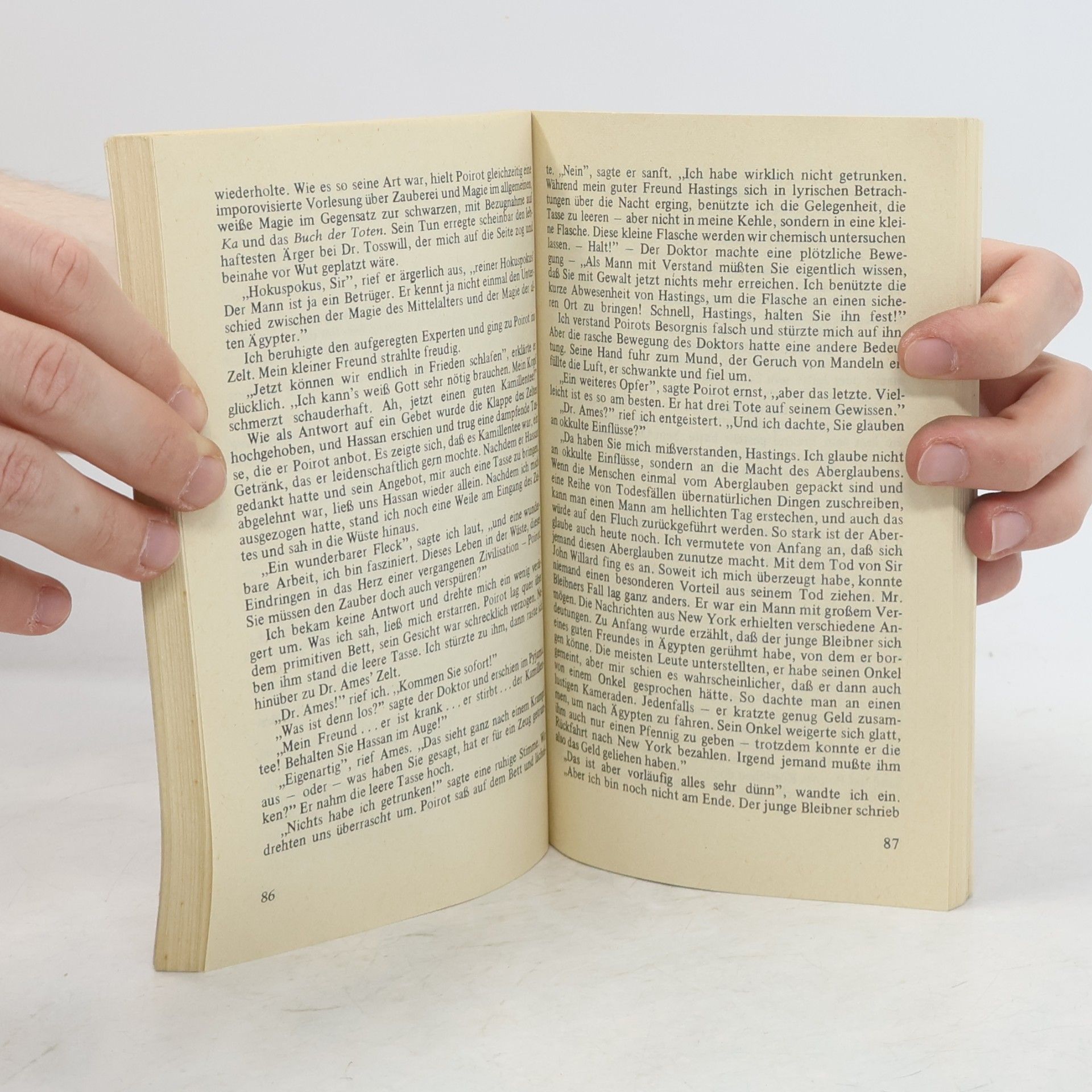 Agatha Christie Poirot rechnet ab