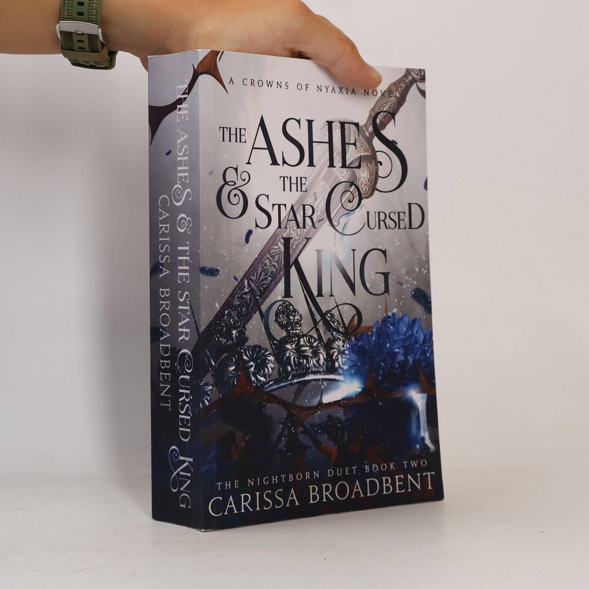 Carissa Broadbent The Ashes and the Star-Cursed King