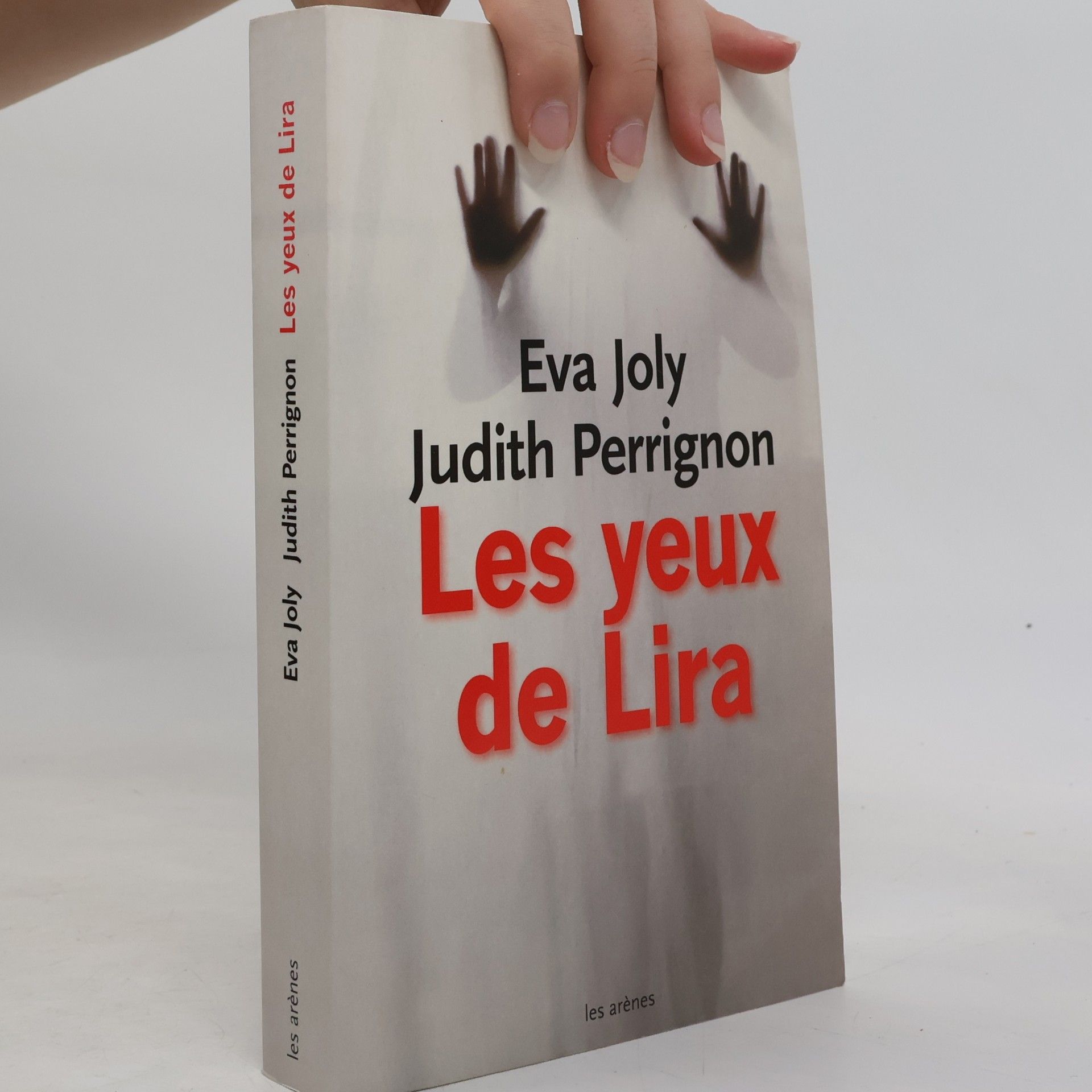 Les yeux de Lira