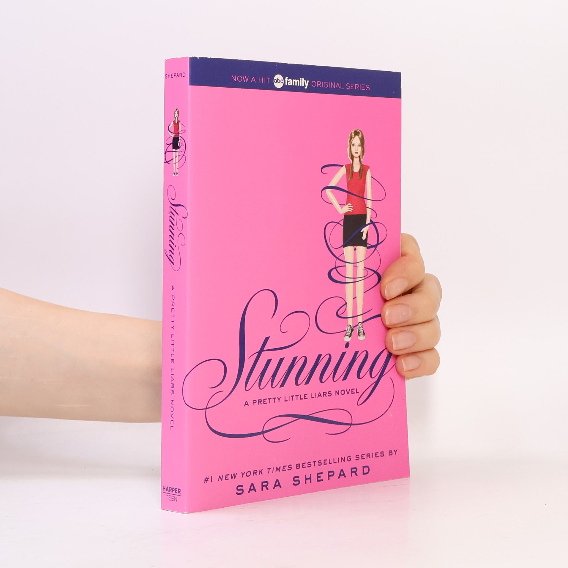 Sara Shepard Pretty Little Liars: Stunning