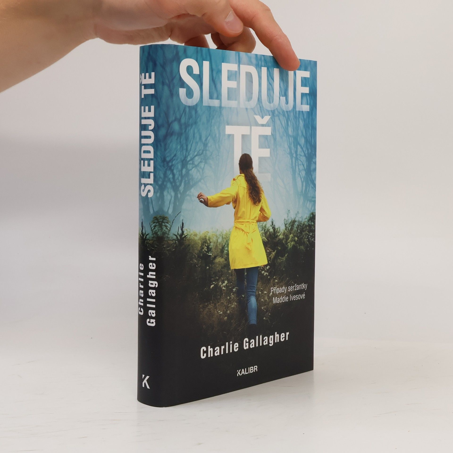 Christine Gallagher Sleduje tě