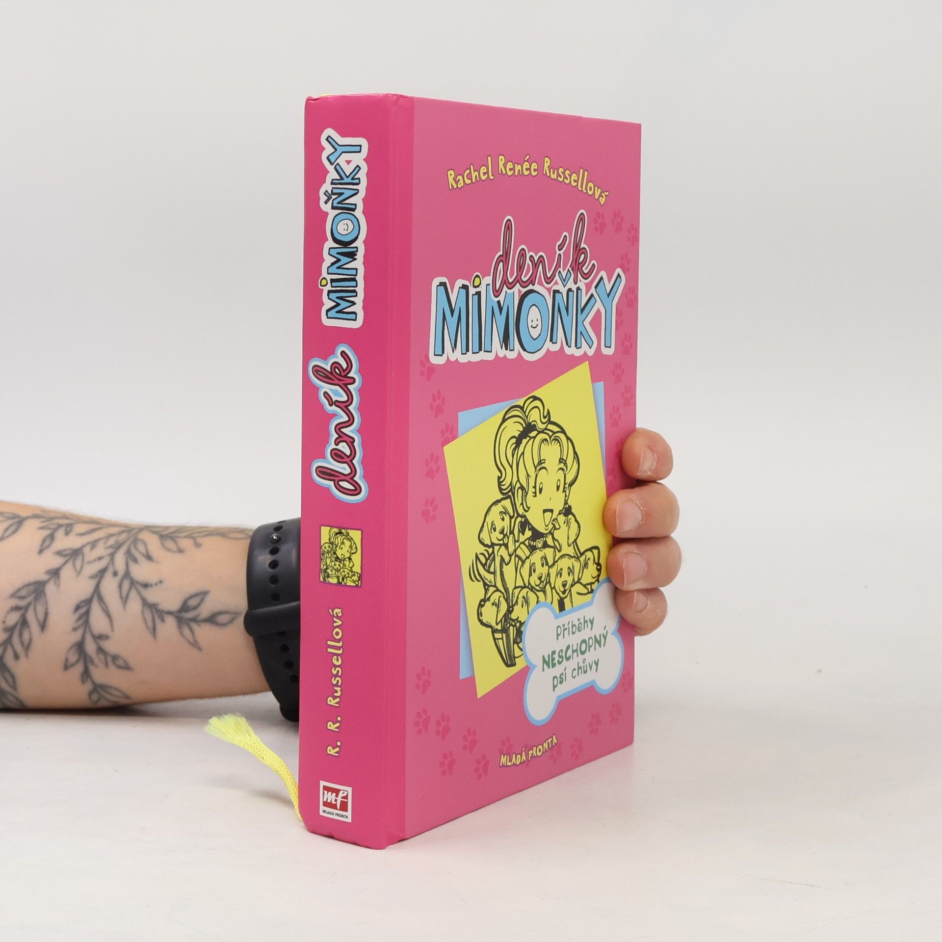 Deník mimoňky 10. Příběhy neschopný psí chůvy