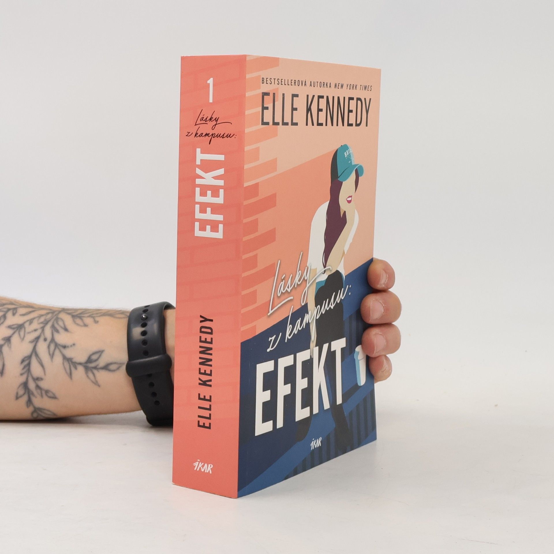Elle Kennedy Lásky z kampusu. Efekt