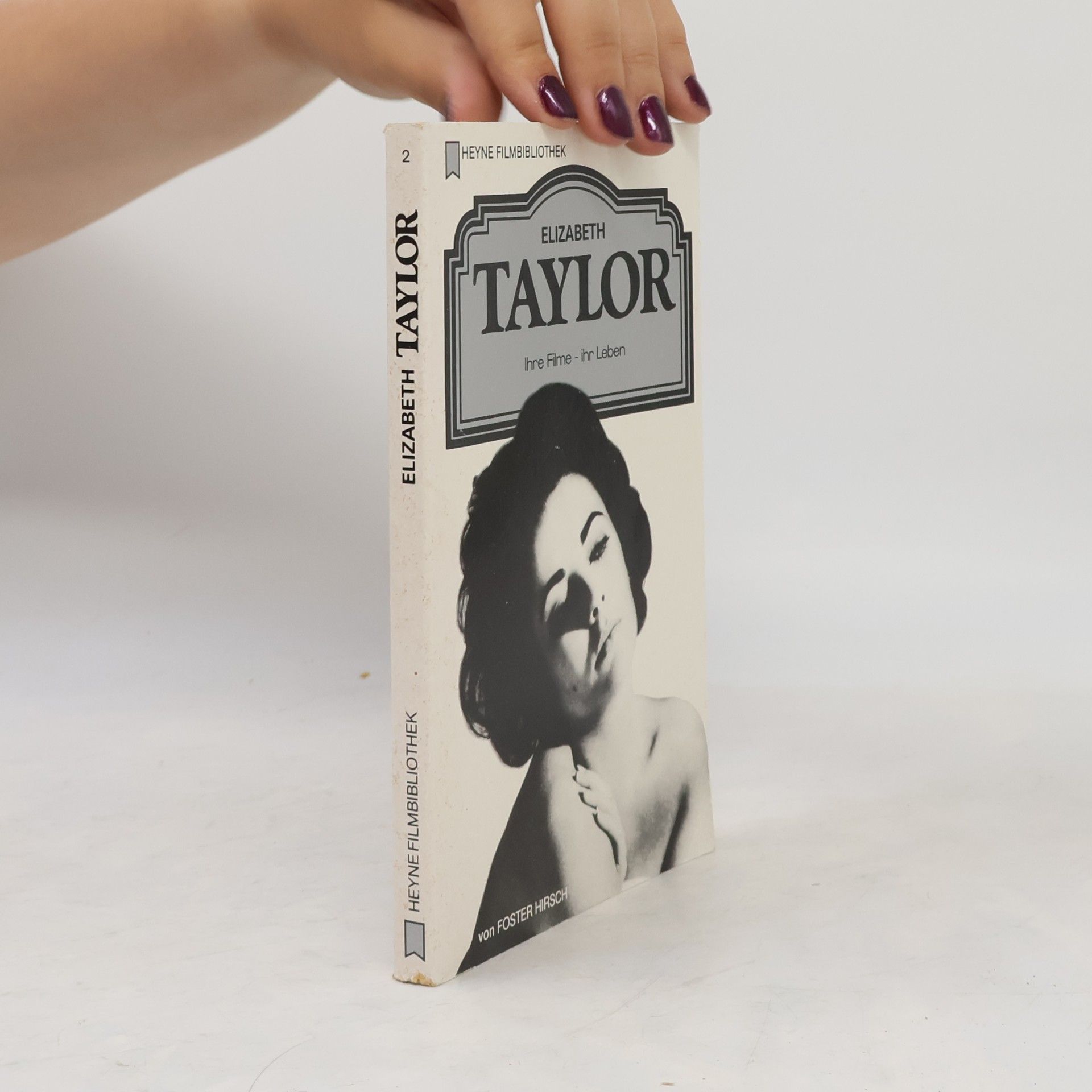 Foster Hirsch Elizabeth Taylor