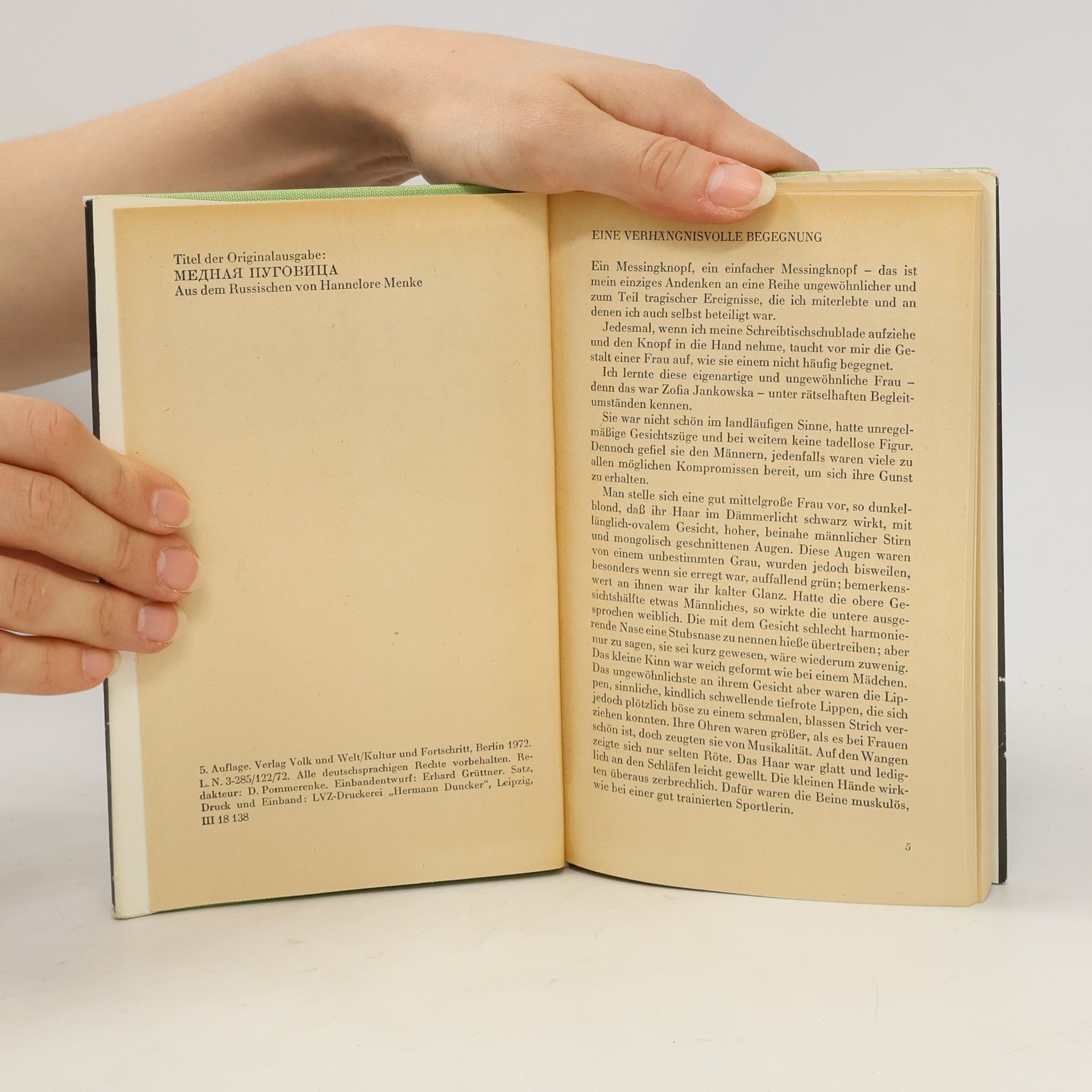 Lew Owalow  Der Messingknopf