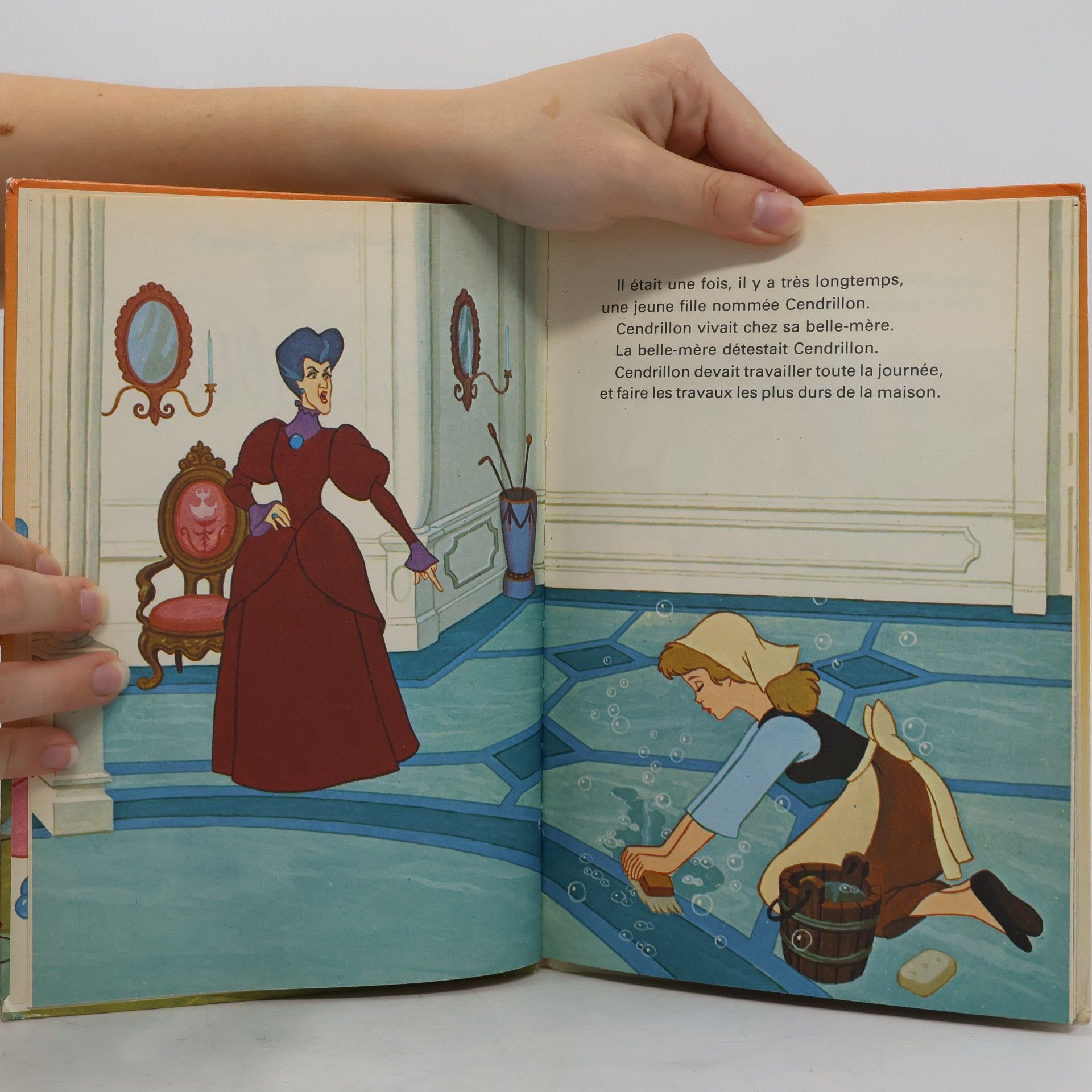 Nicole Bamberger Mickey Club du Livre: Disney présente Cendrillon