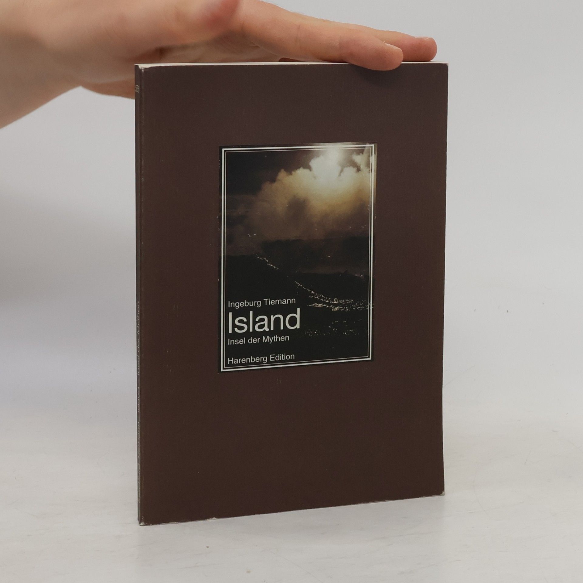 Ingeburg Tiemann Island