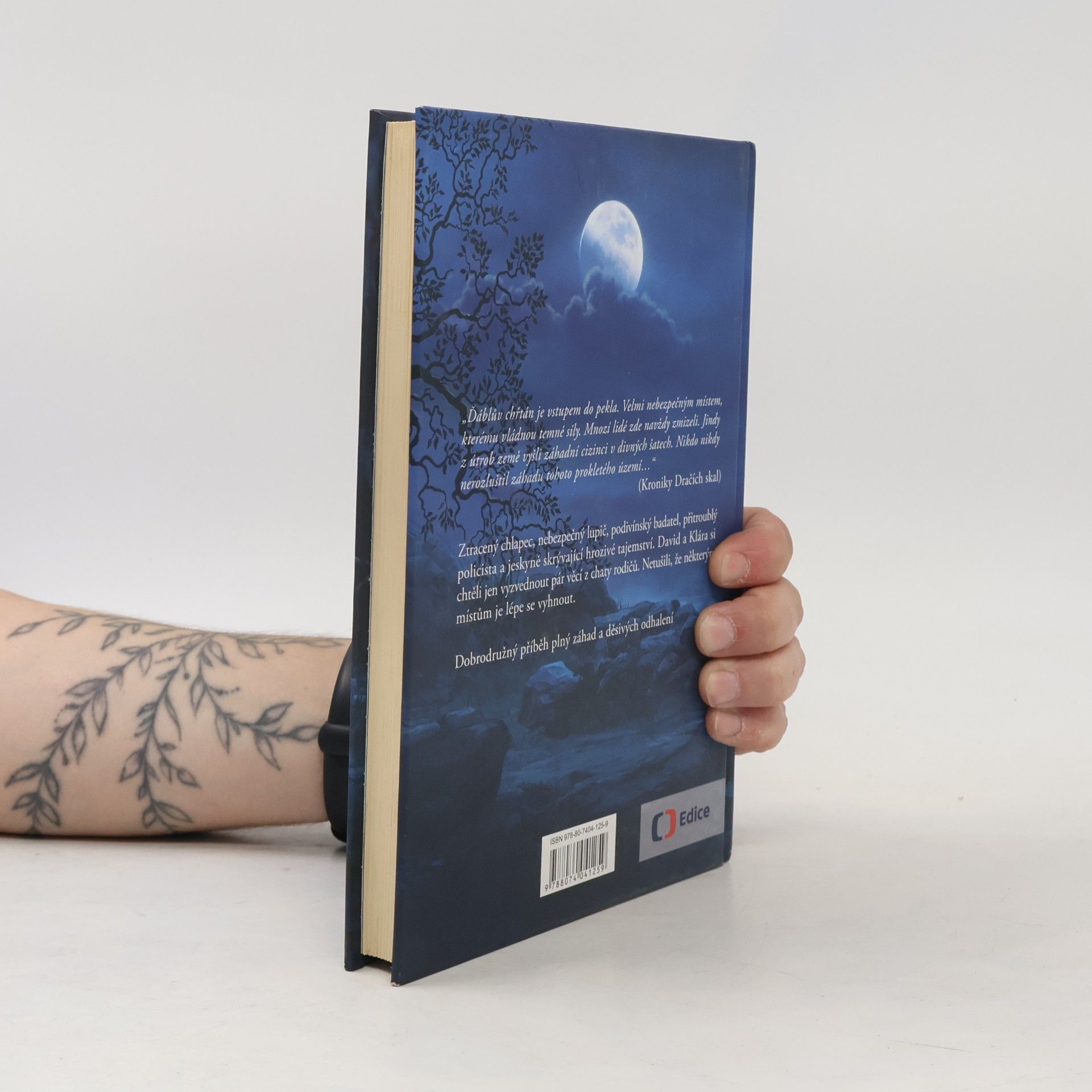Arnošt Vašíček Zajatci Ďáblova chřtánu