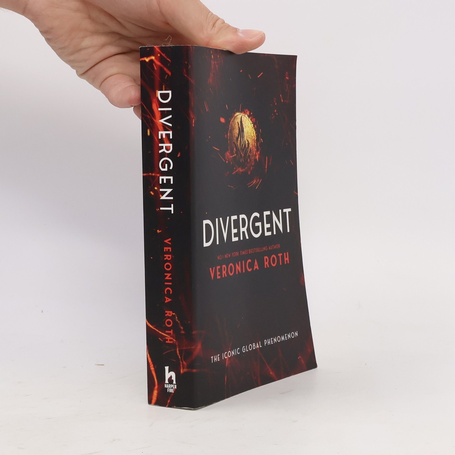 Veronica Roth Divergent (Divergent, Book 1)