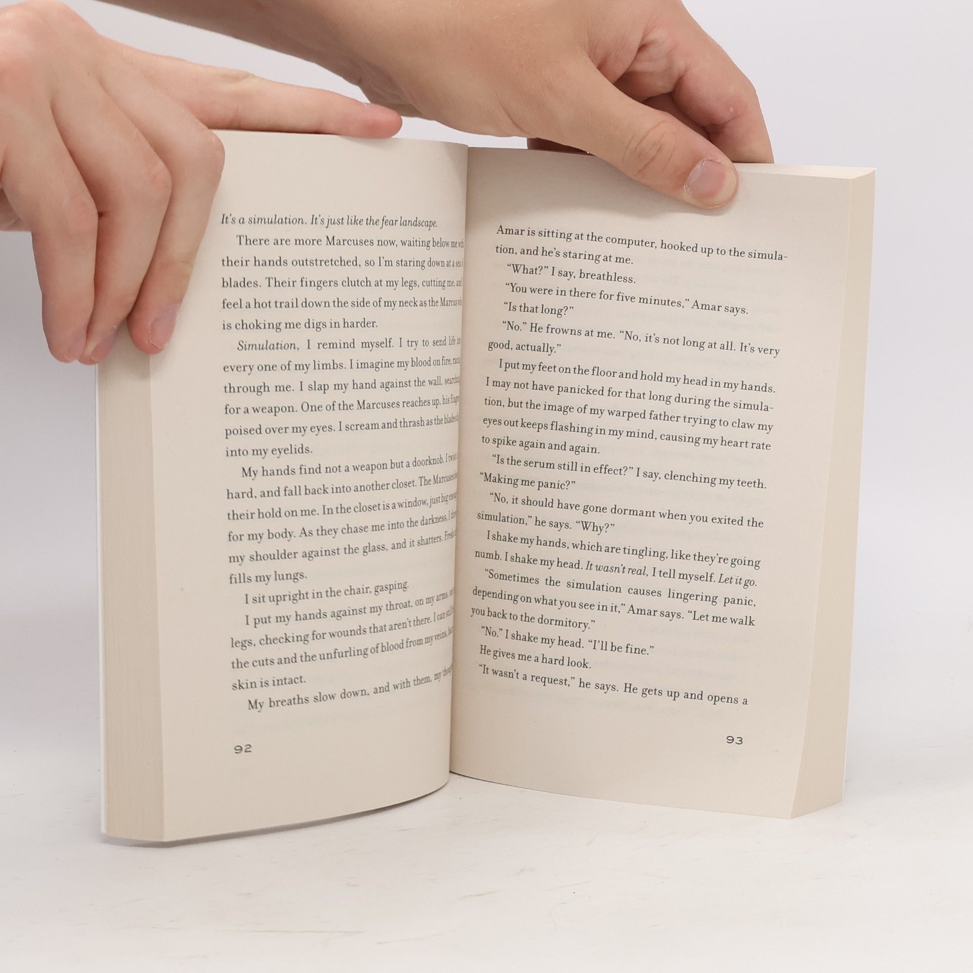 Veronica Roth Four: A Divergent Collection