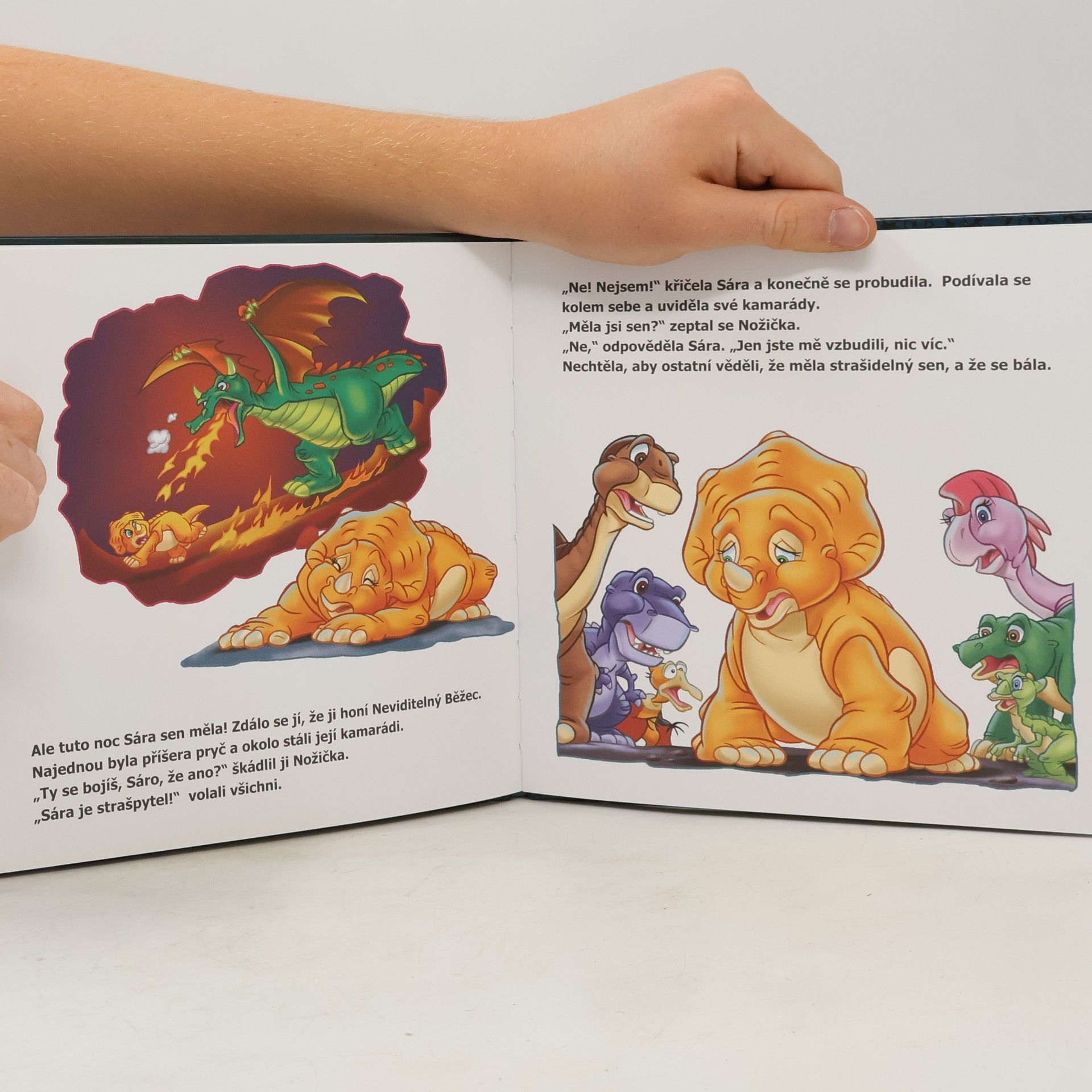 Jennifer Frantz Země dinosaurů - Strašidelné dobrodružství