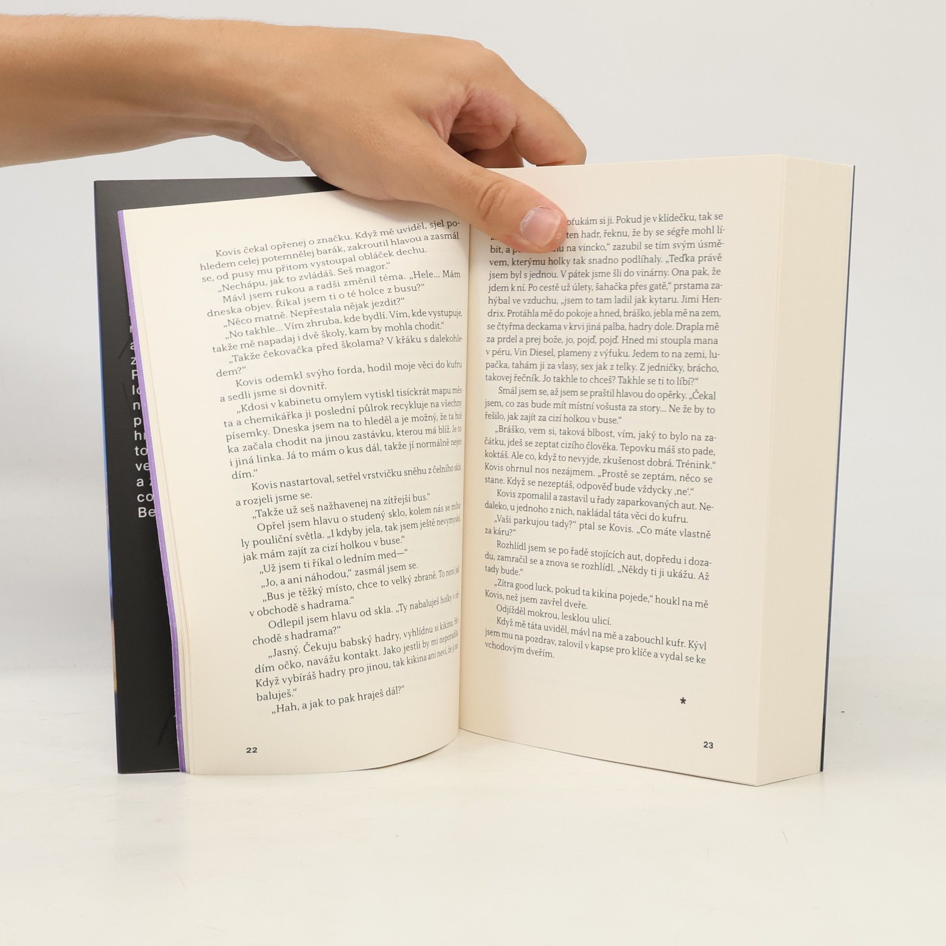 Petr Hanel O hvězdách víš h*vn*