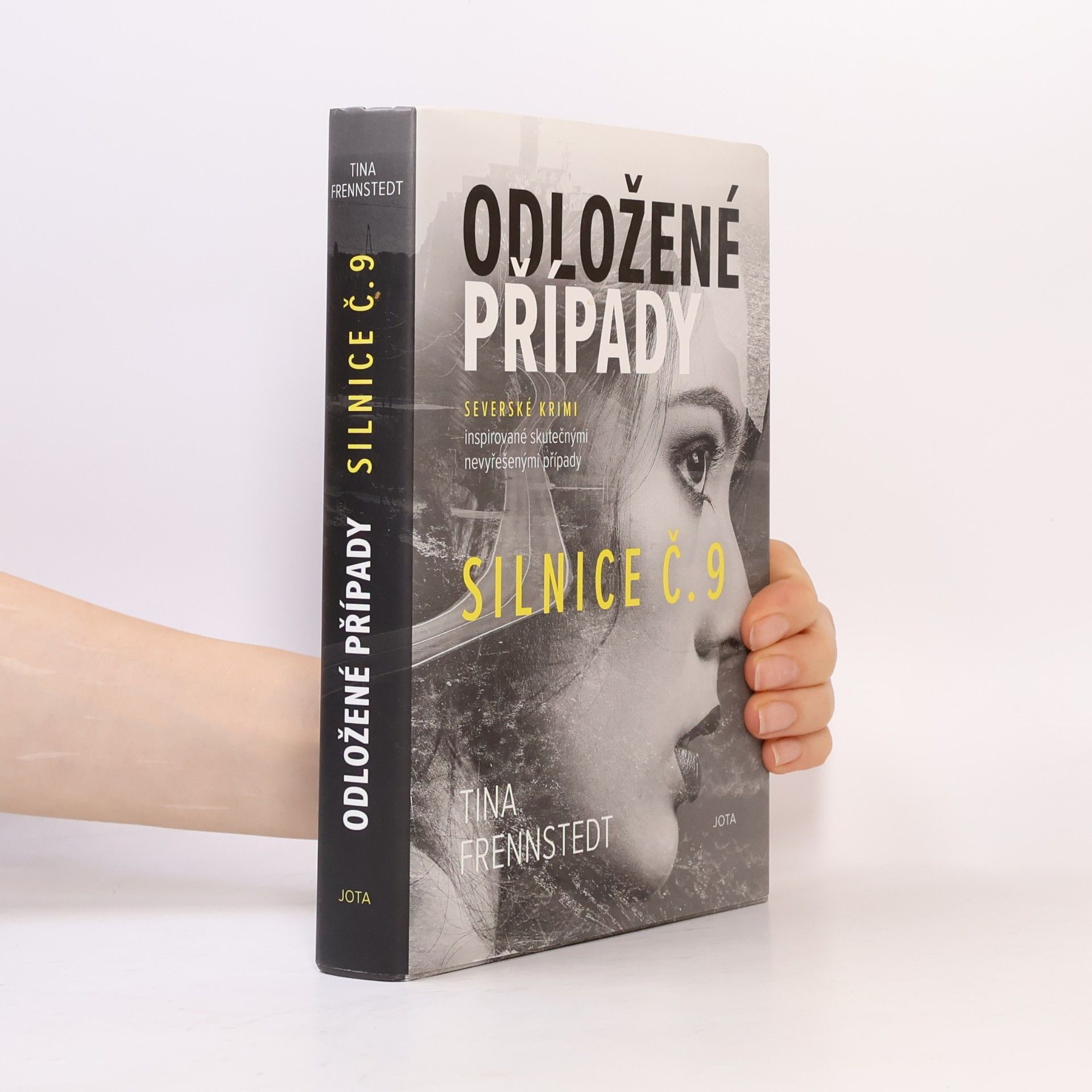 Tina Frennstedt Odložené případy. Silnice č.9