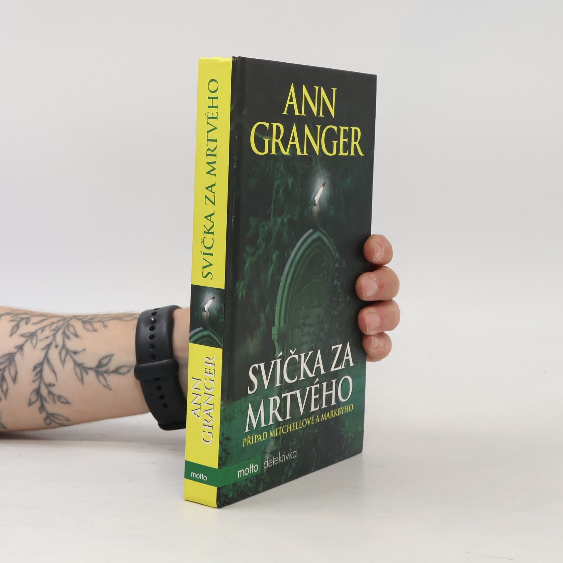 Ann Granger Svíčka za mrtvého