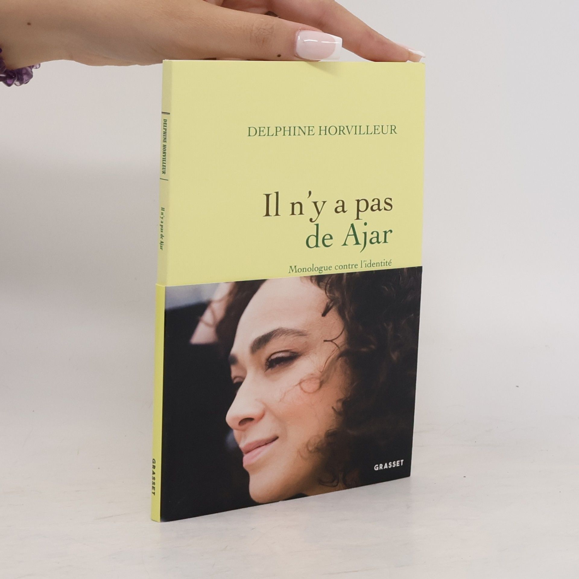 Il n'y a pas de Ajar