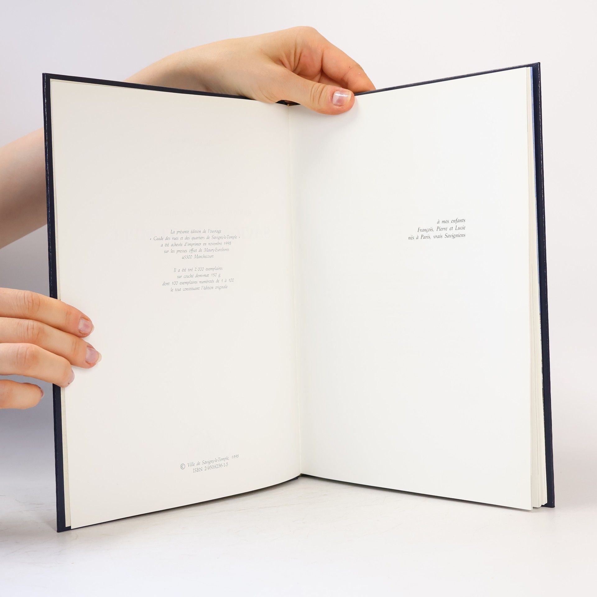 Alain Traca Guide des rues et des quartiers de Savigny-le-Temple