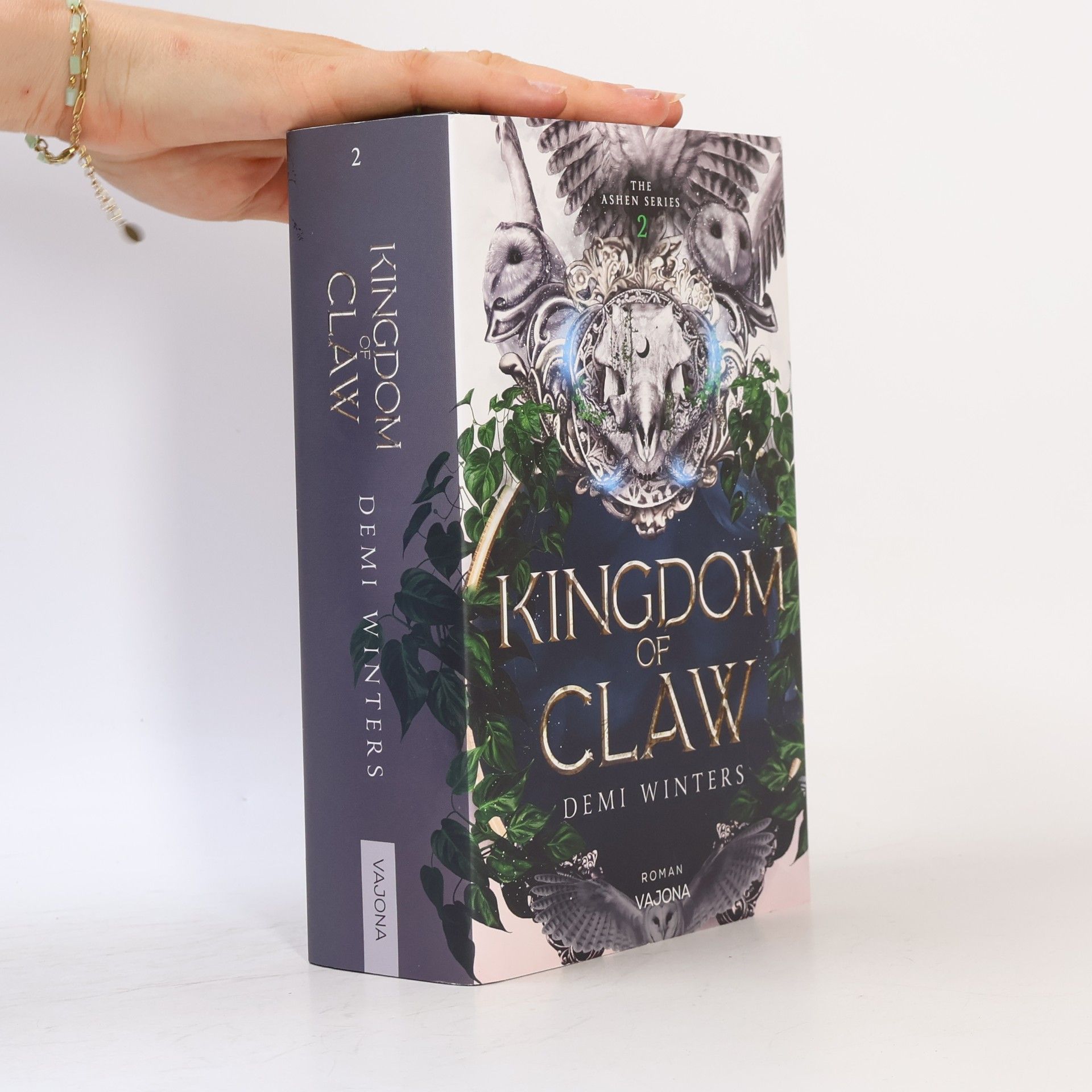 Demi Winters Kingdom of Claw