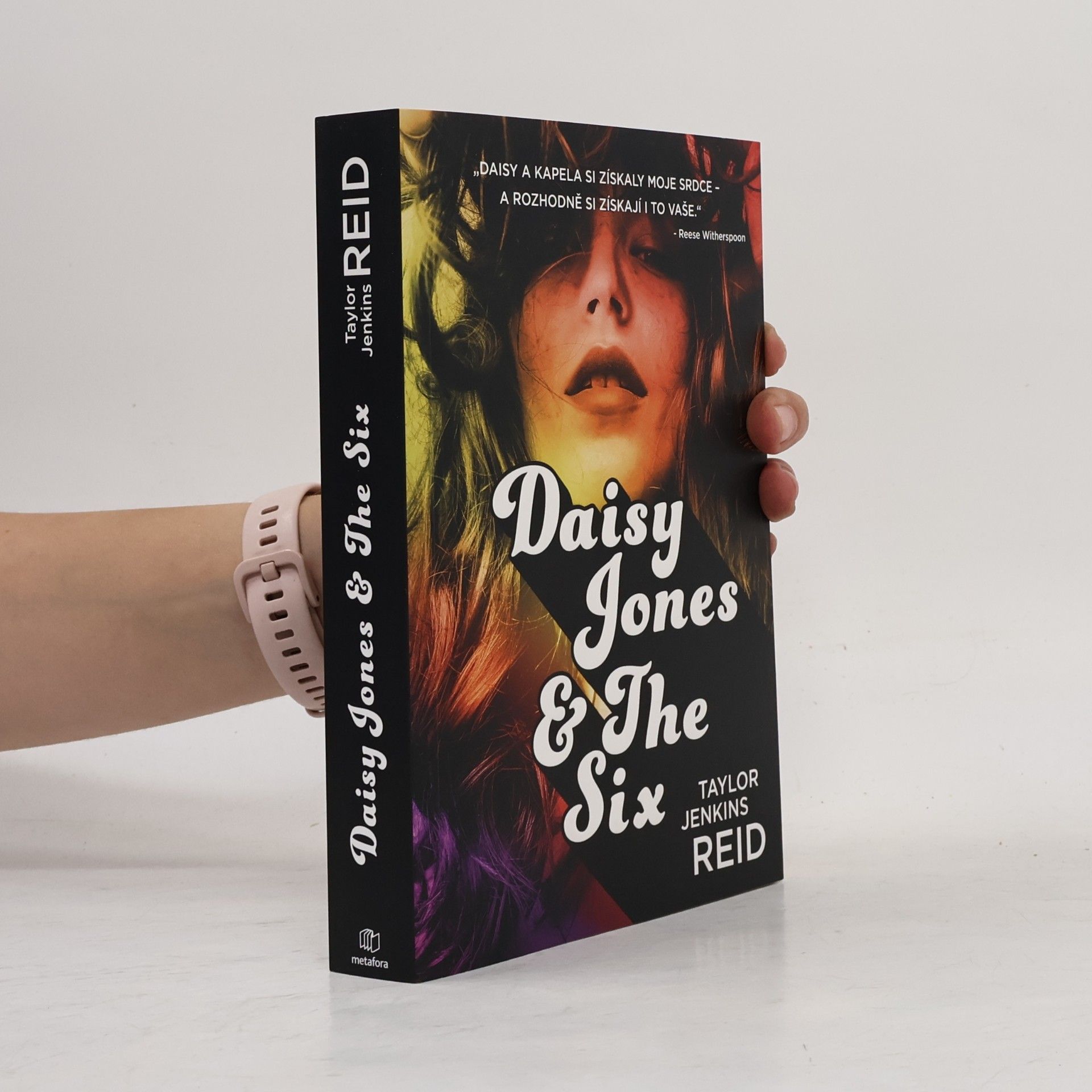 Taylor Jenkins Reid Daisy Jones & The Six