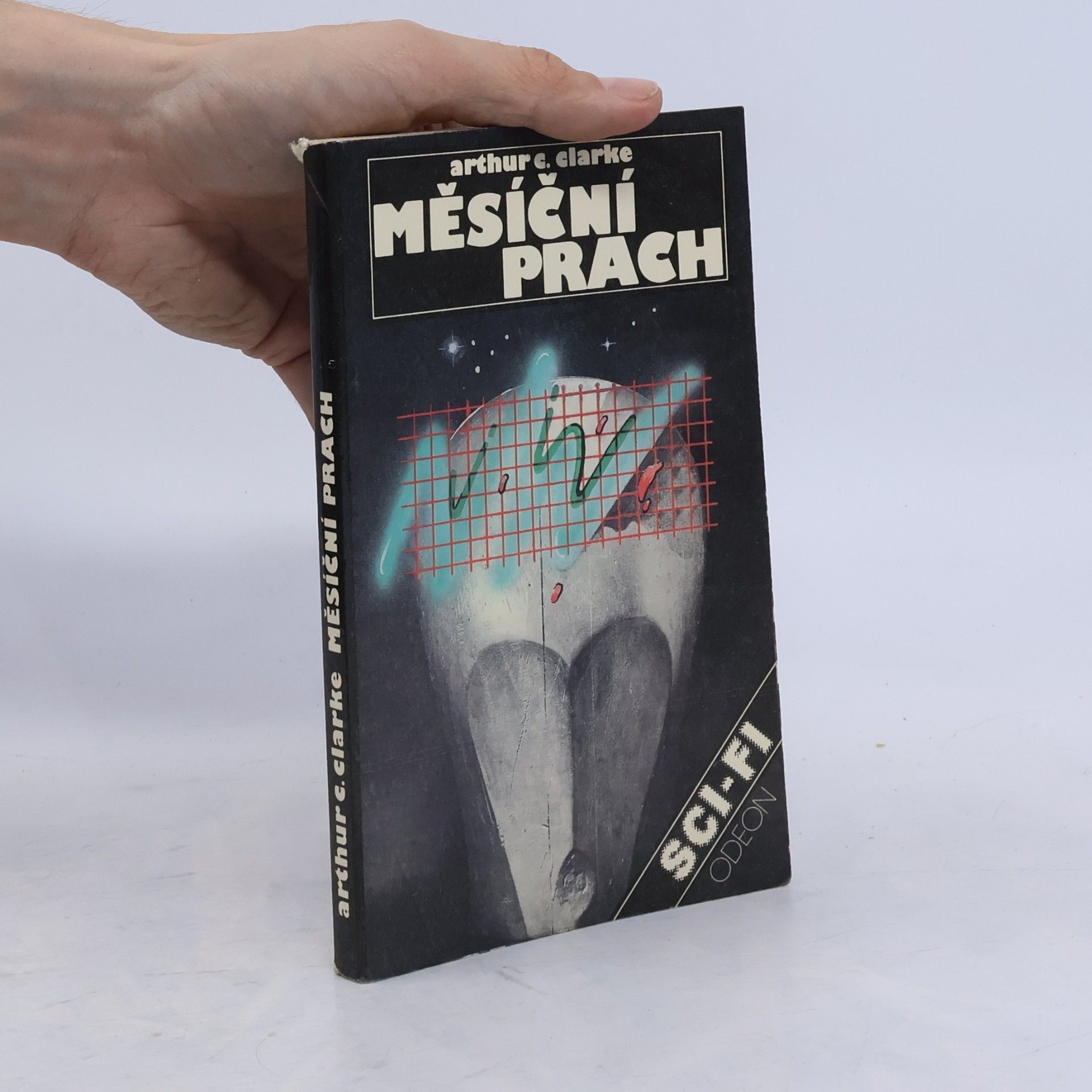 Arthur C. Clarke Měsíční prach
