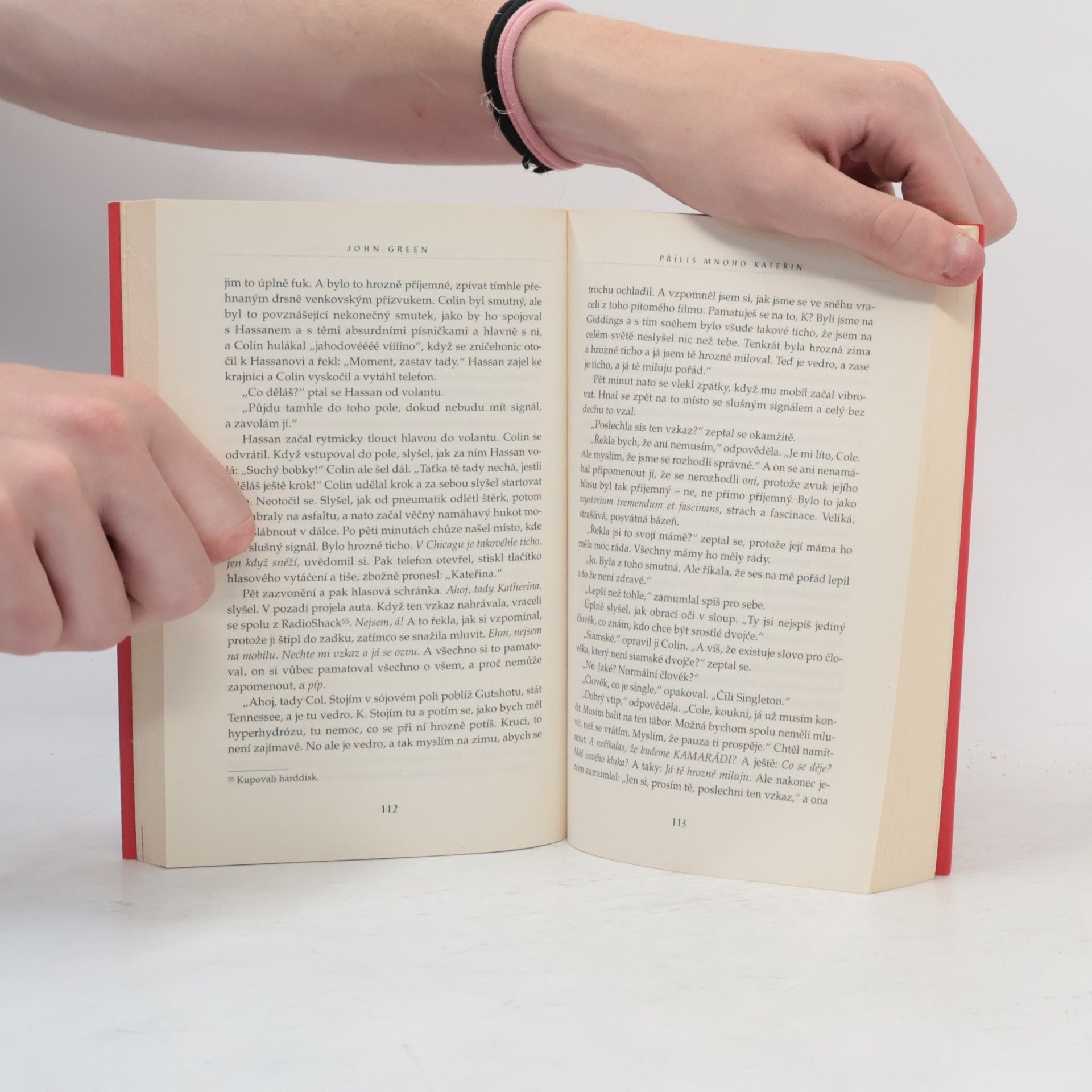 John Green Příliš mnoho Kateřin