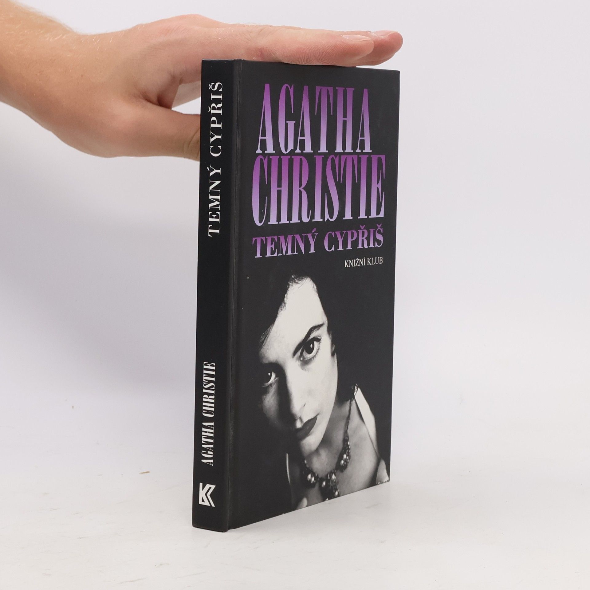 Agatha Christie Temný cypřiš