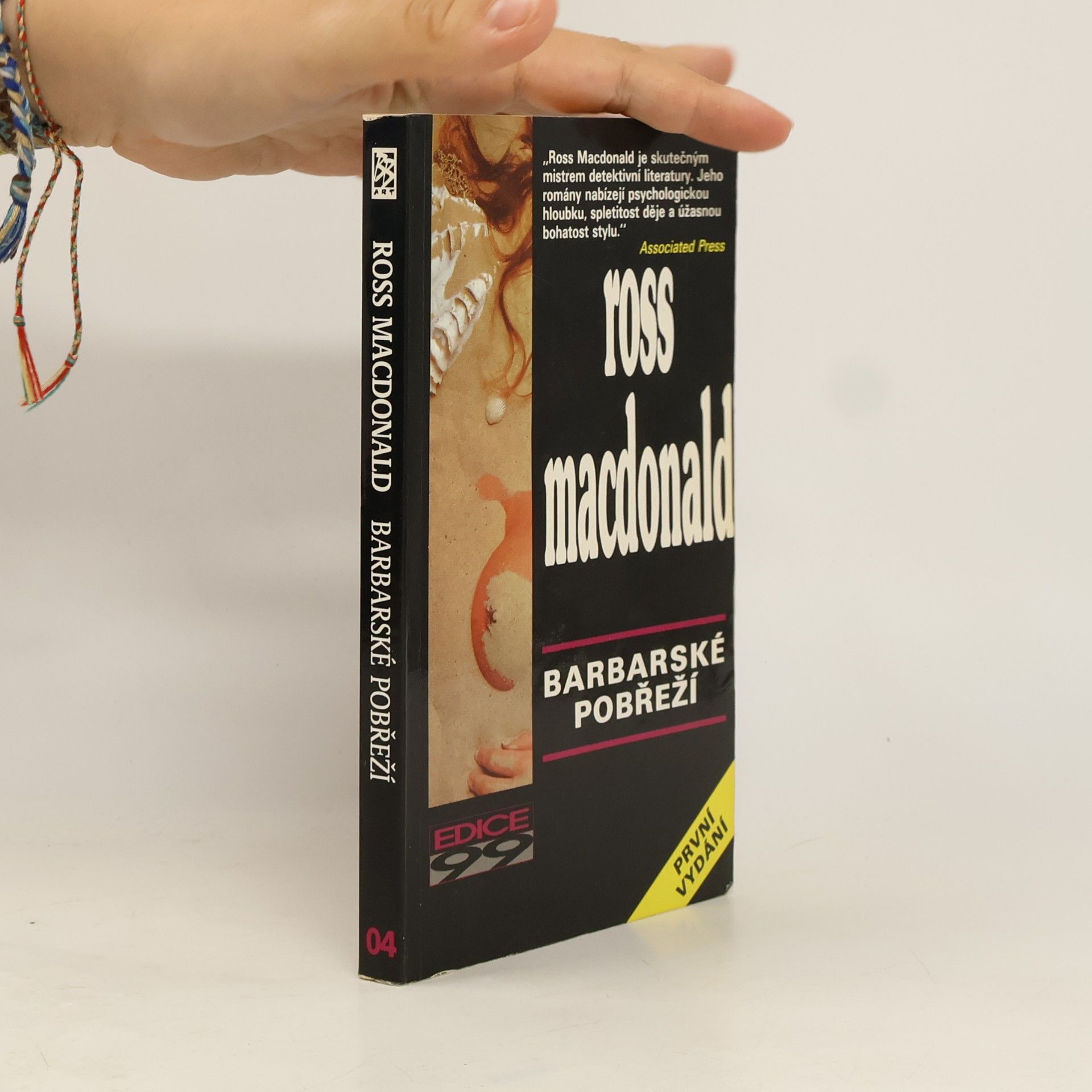 Ross Macdonald Barbarské pobřeží