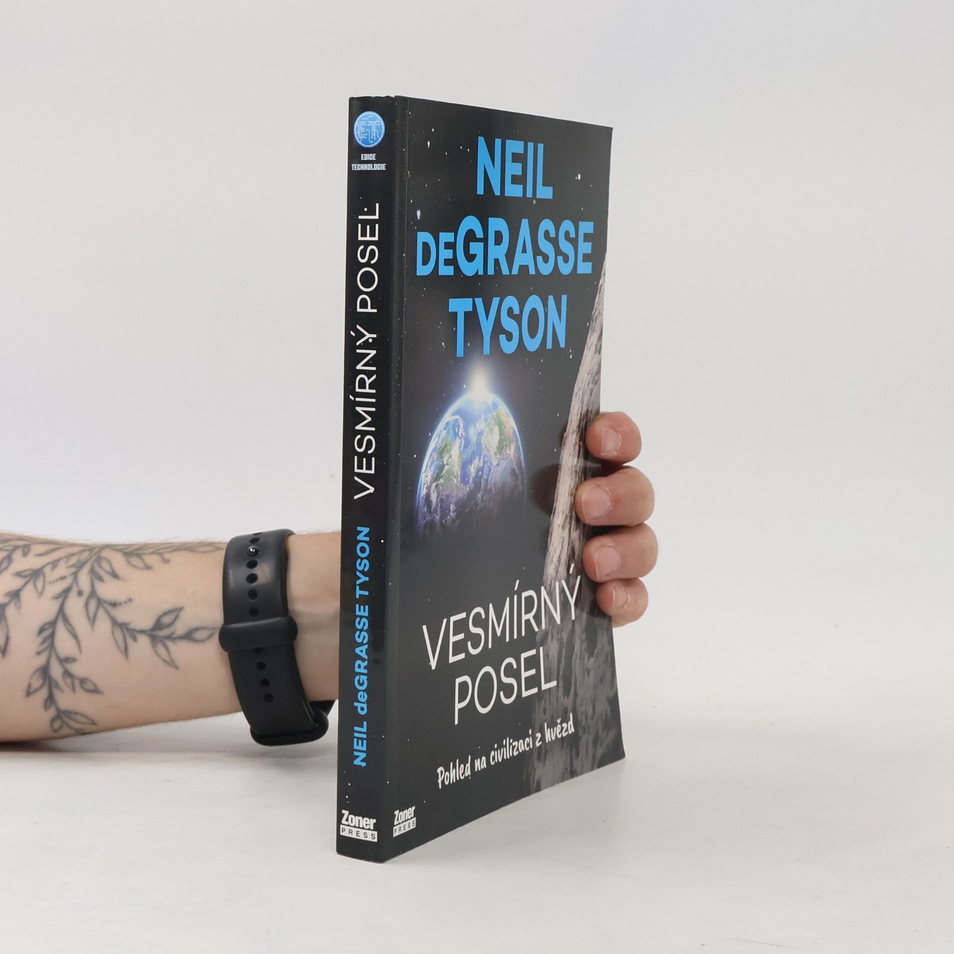 Neil deGrasse Tyson Vesmírný posel