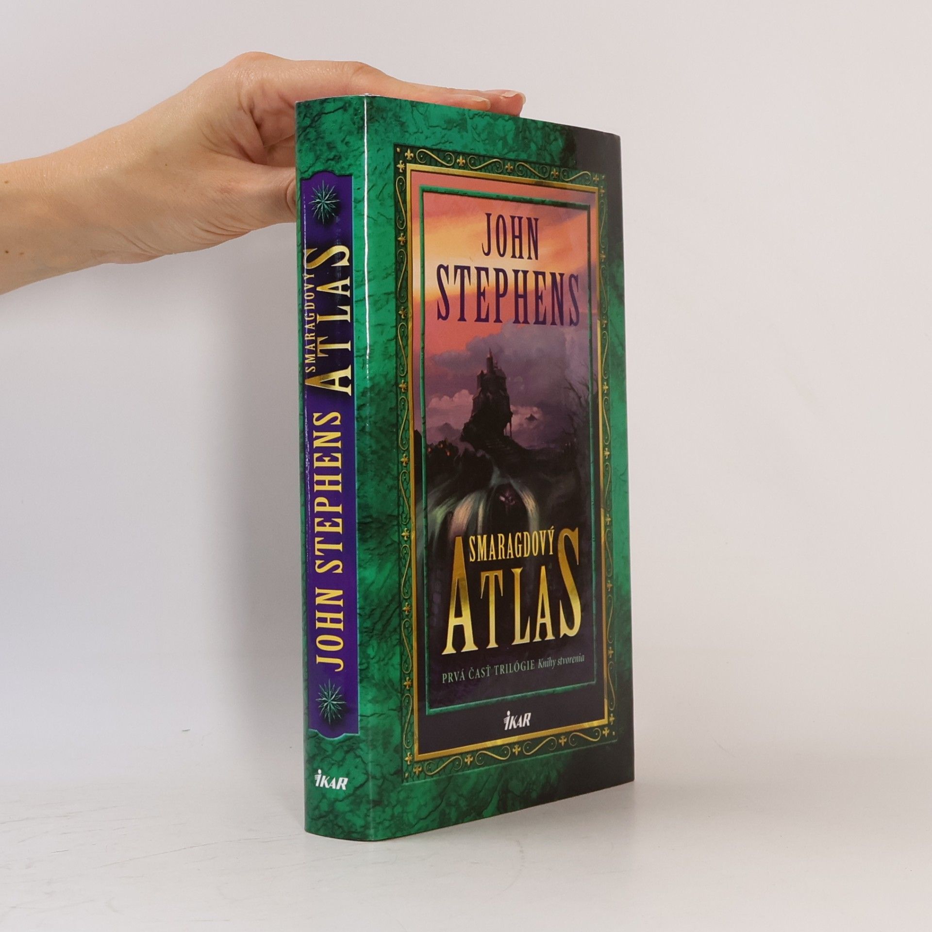 John Stephens Smaragdový atlas