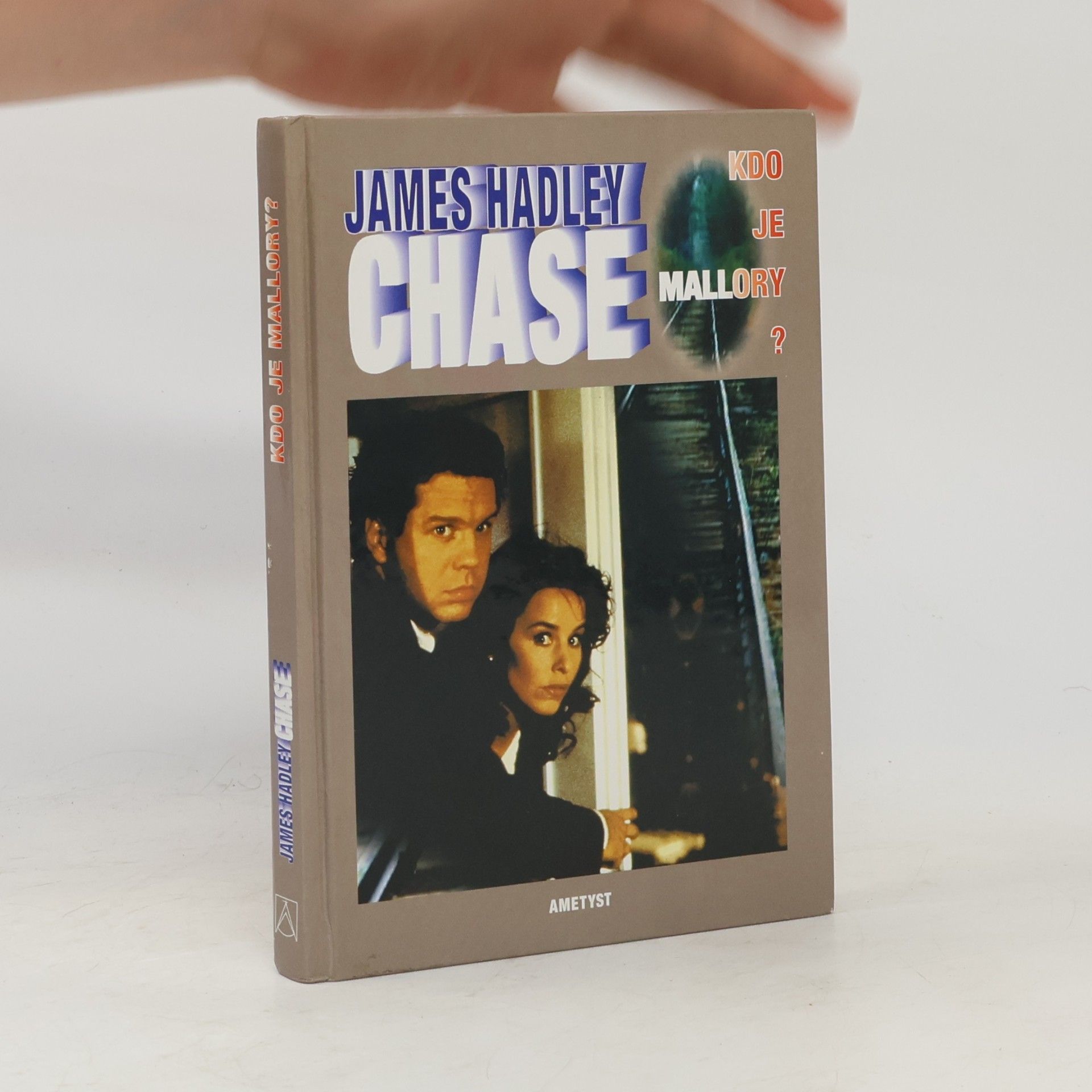 James Hadley Chase Kdo je Mallory?