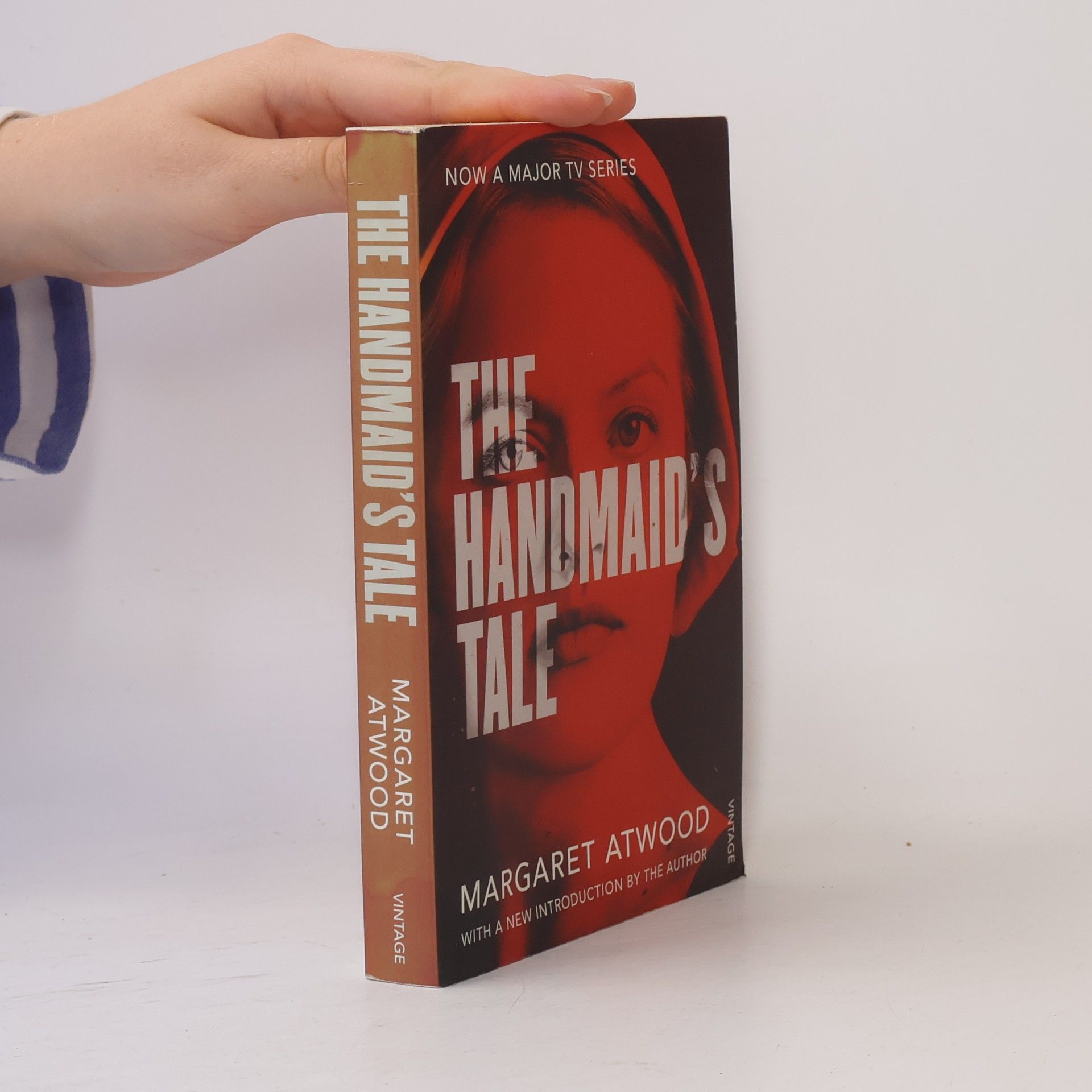 Margaret Atwood The Handmaid's Tale