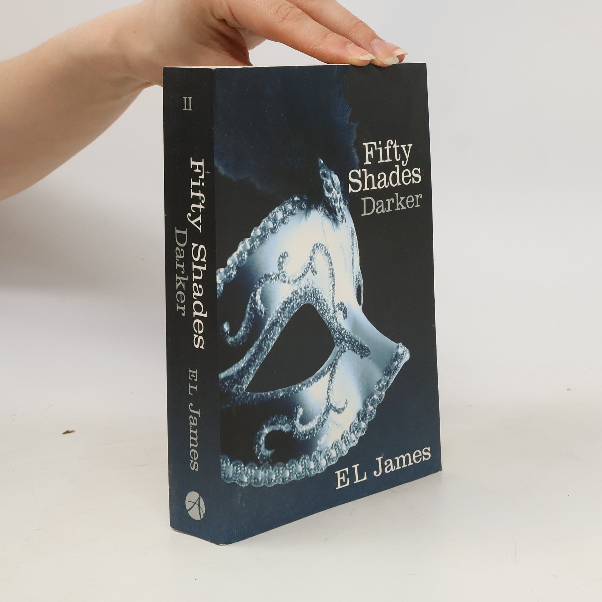 E. L. James Fifty Shades Darker