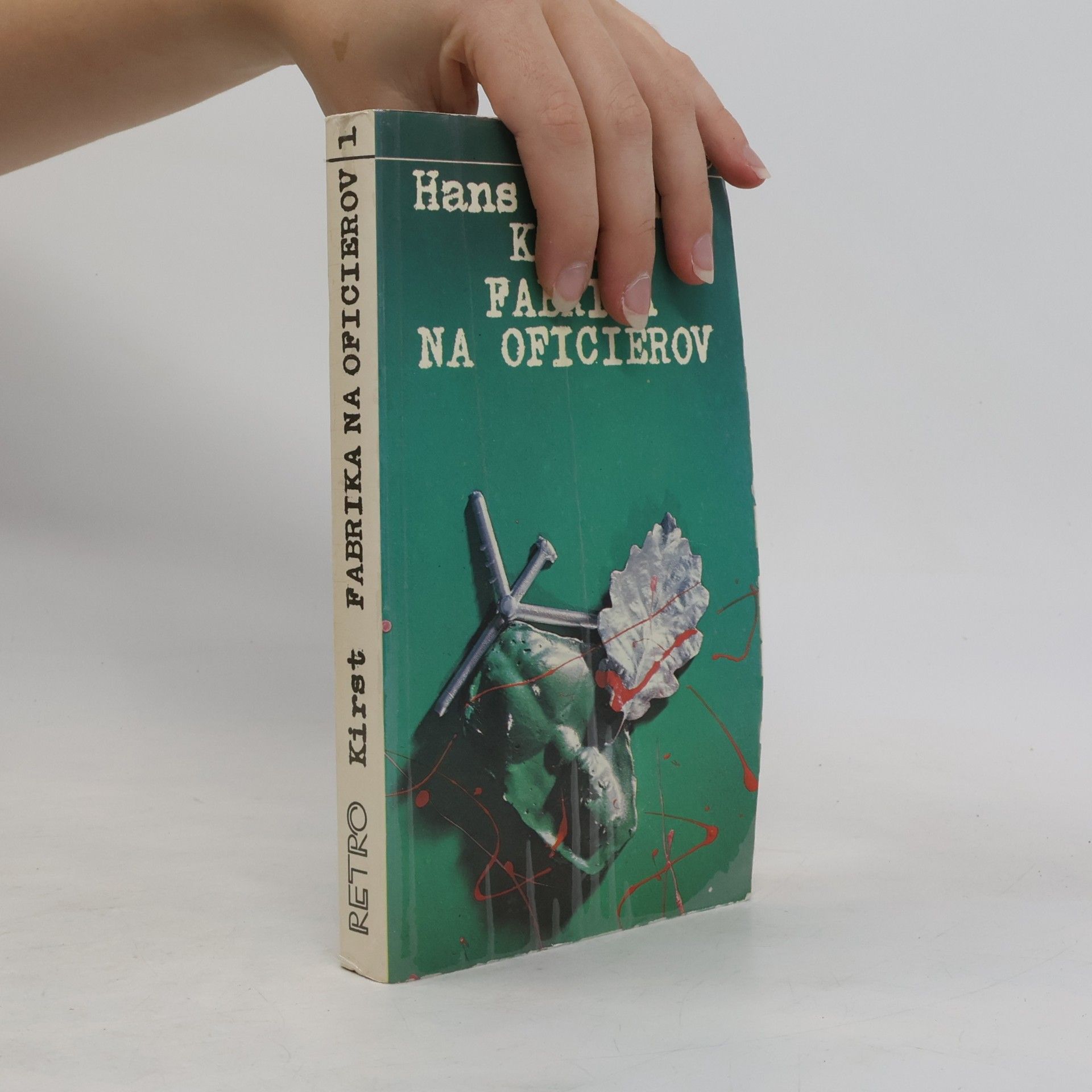 Hans Hellmut Kirst Fabrika na oficierov 1