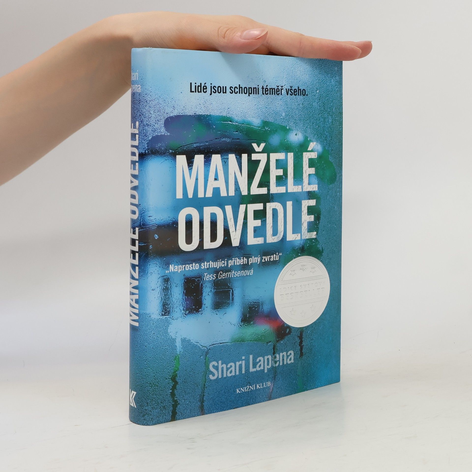 Shari Lapena Manželé odvedle