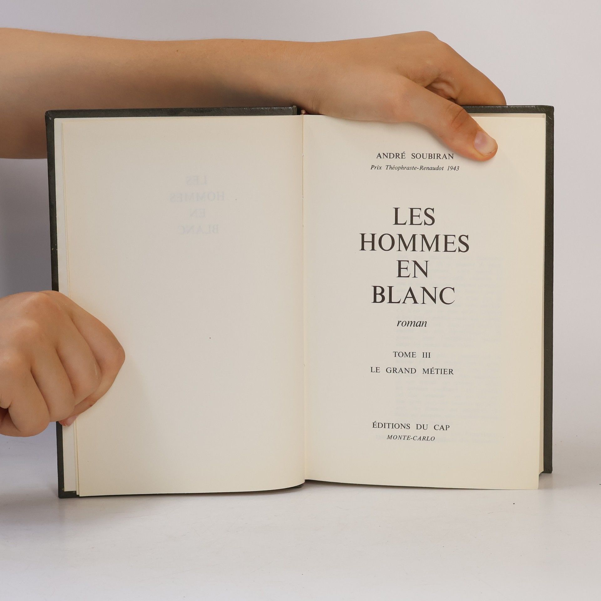 André Soubiran Le hommes en blanc III