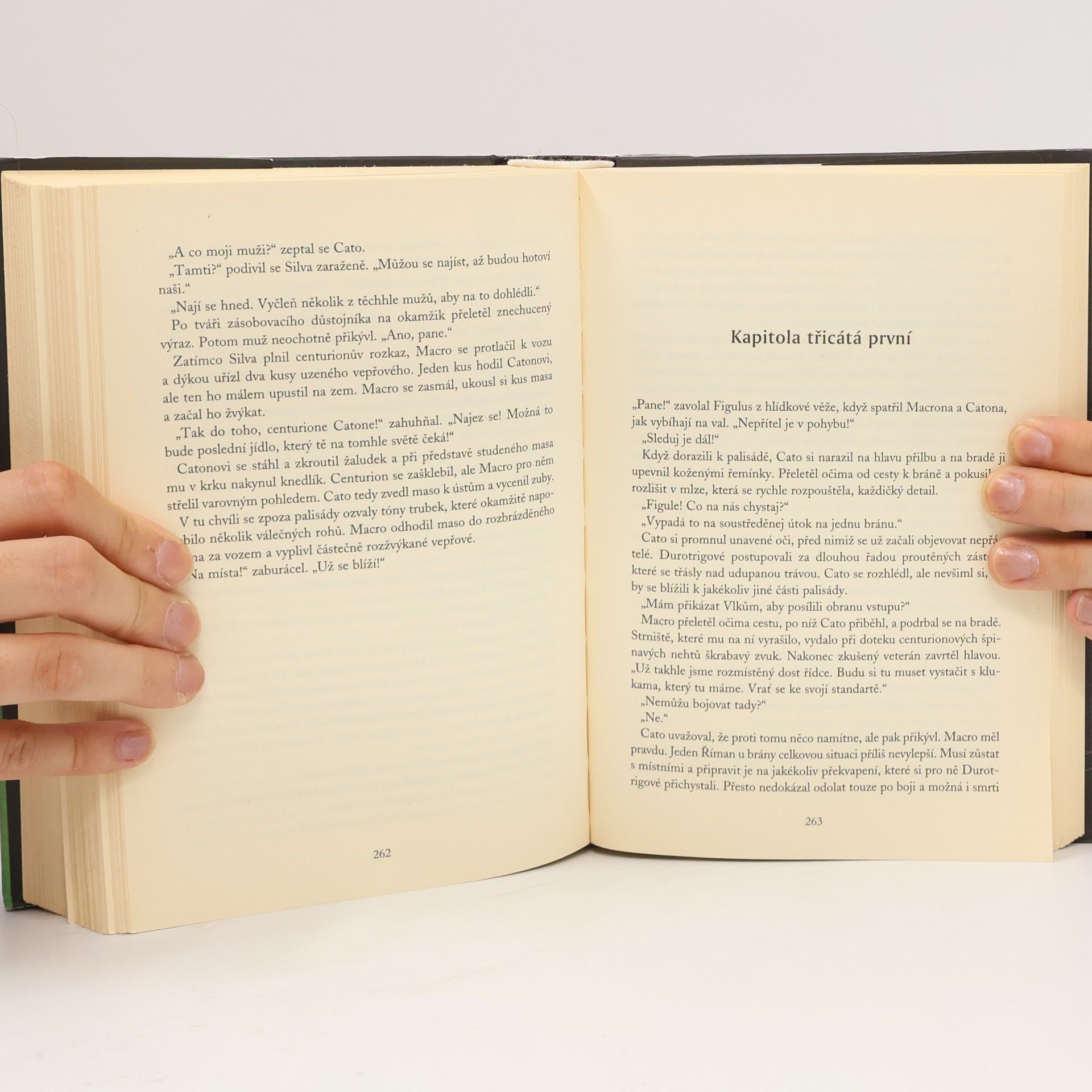 Simon Scarrow Orel mezi vlky