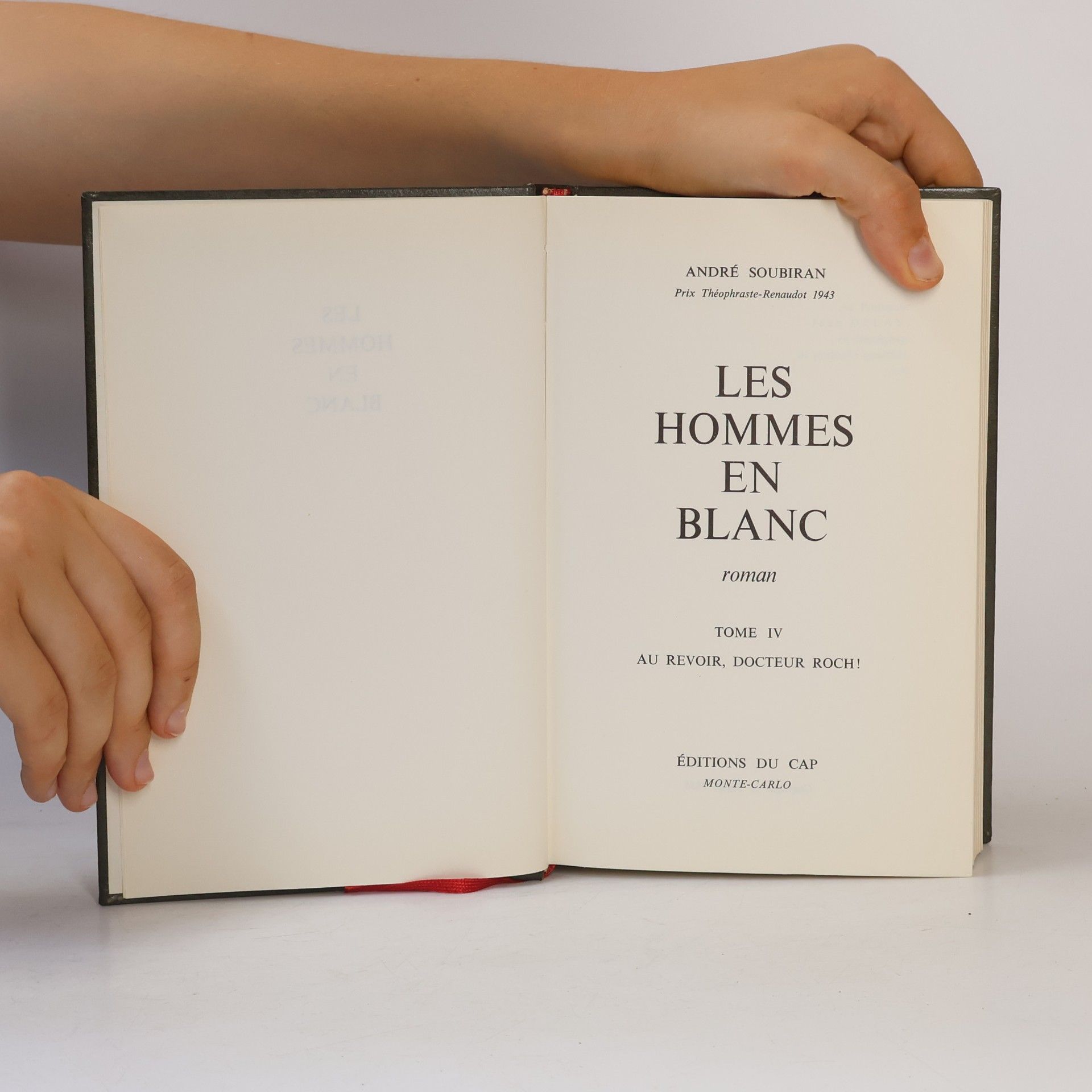 André Soubiran Les Hommes en Blanc IV