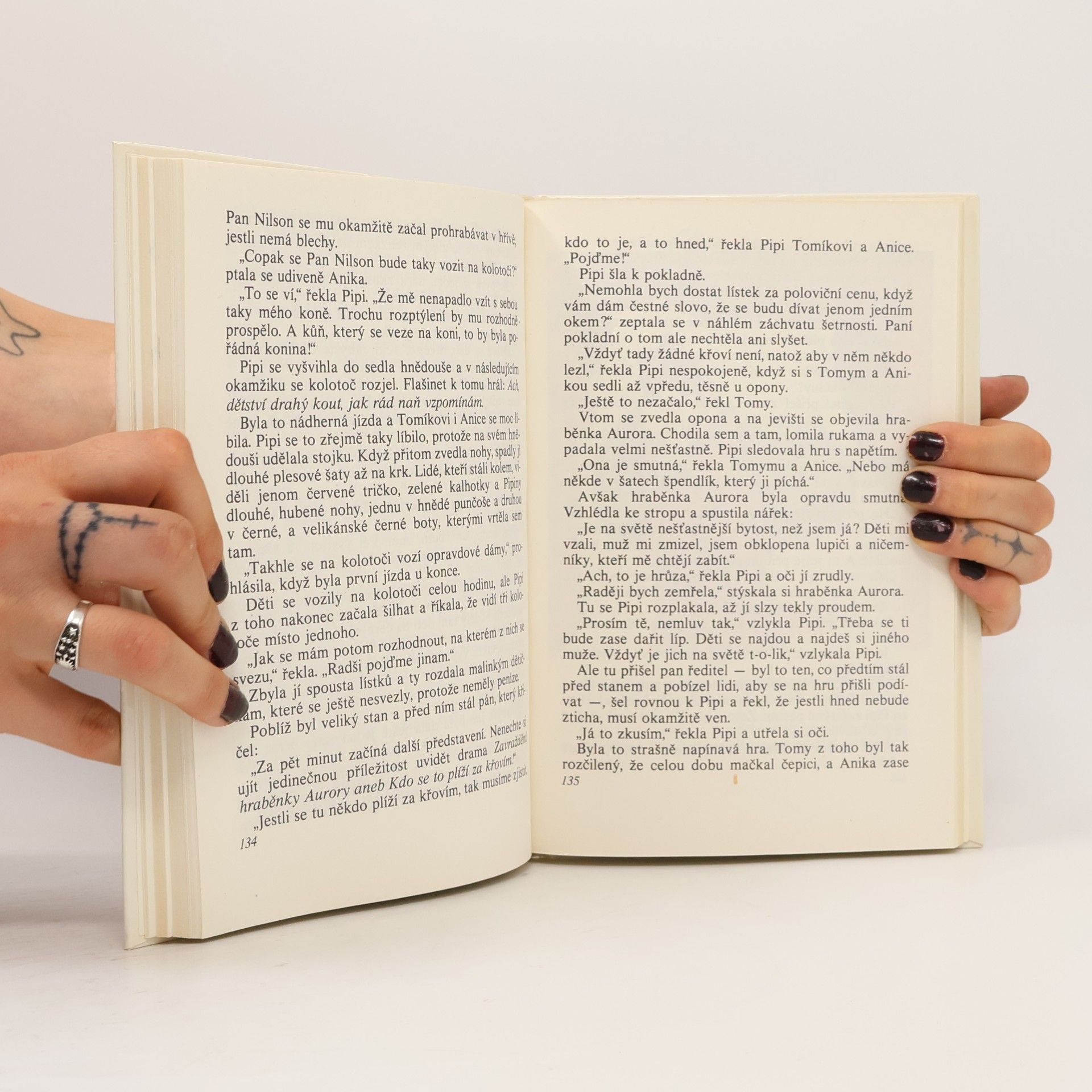 Astrid Lindgren Pipi Dlouhá punčocha