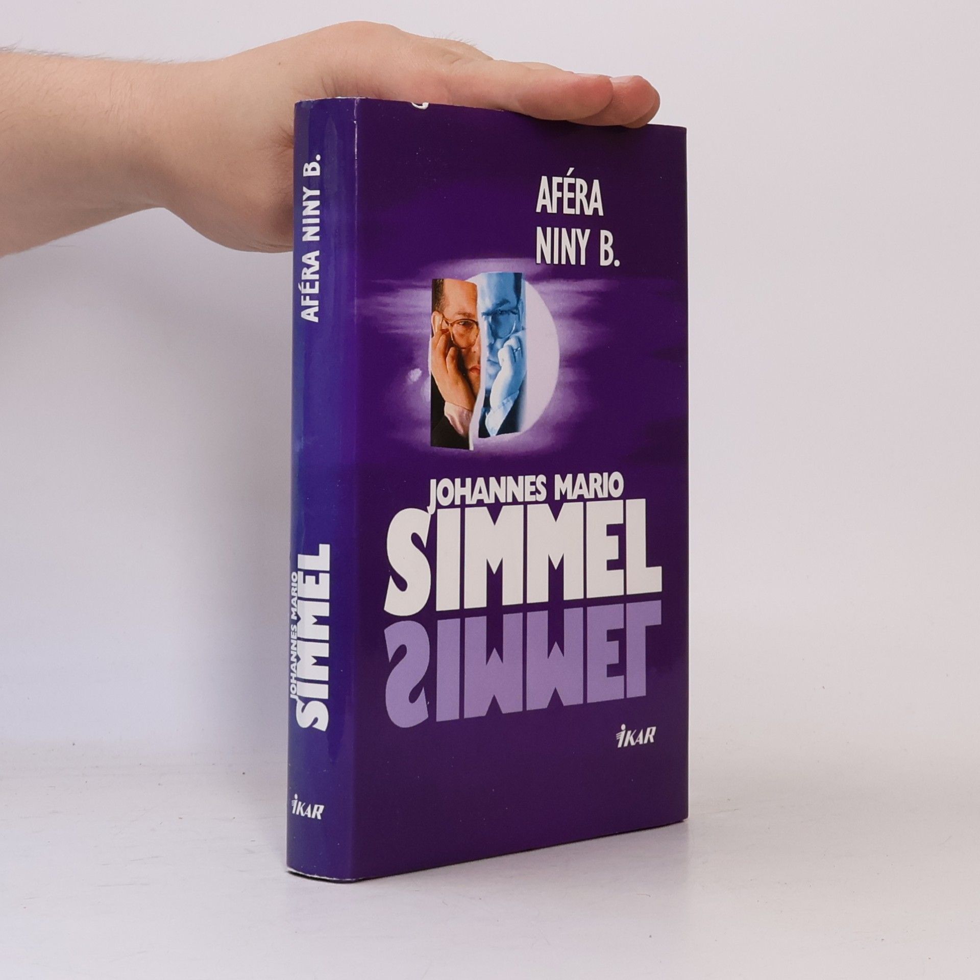 Johannes Mario Simmel Aféra Niny B.