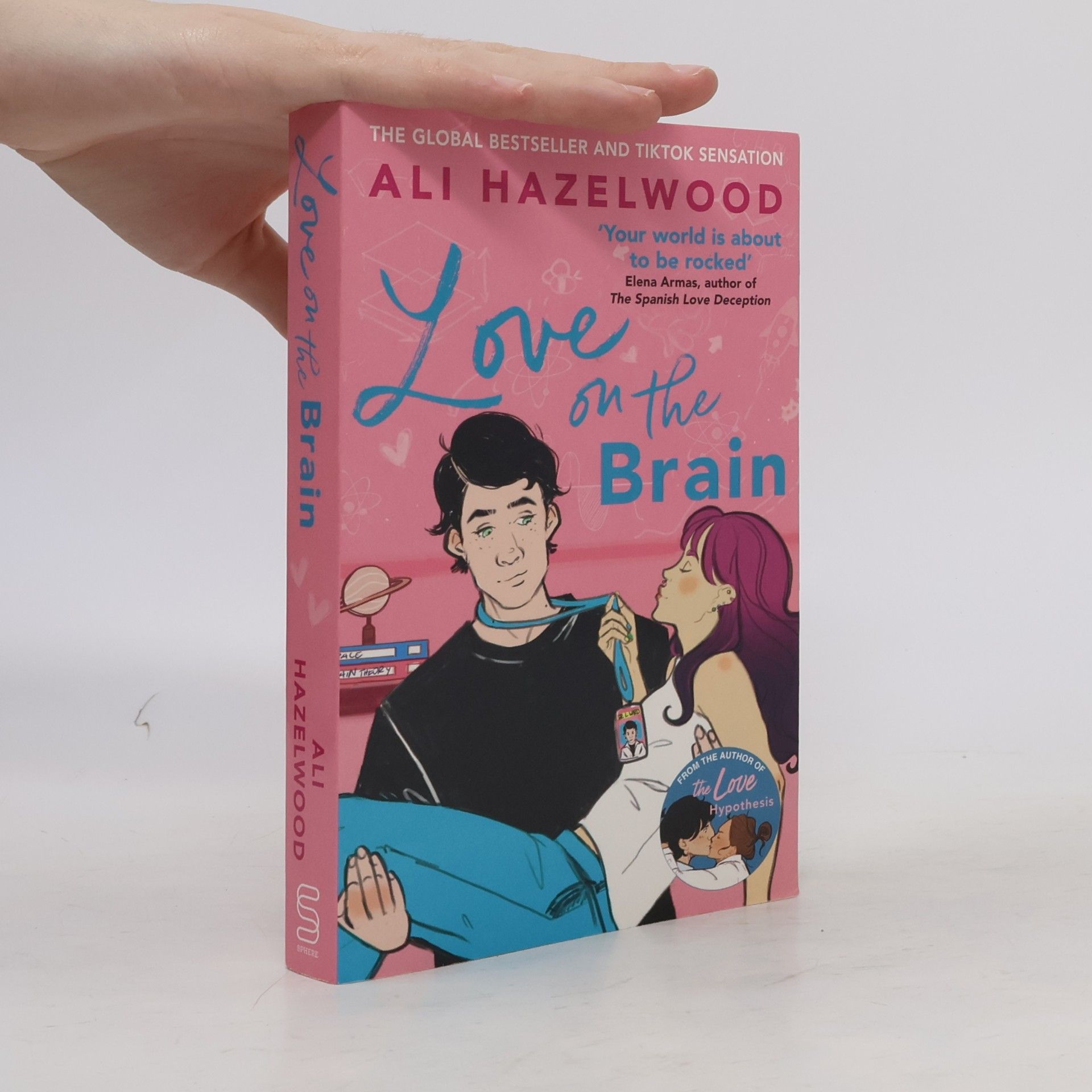 Ali Hazelwood Love on the Brain