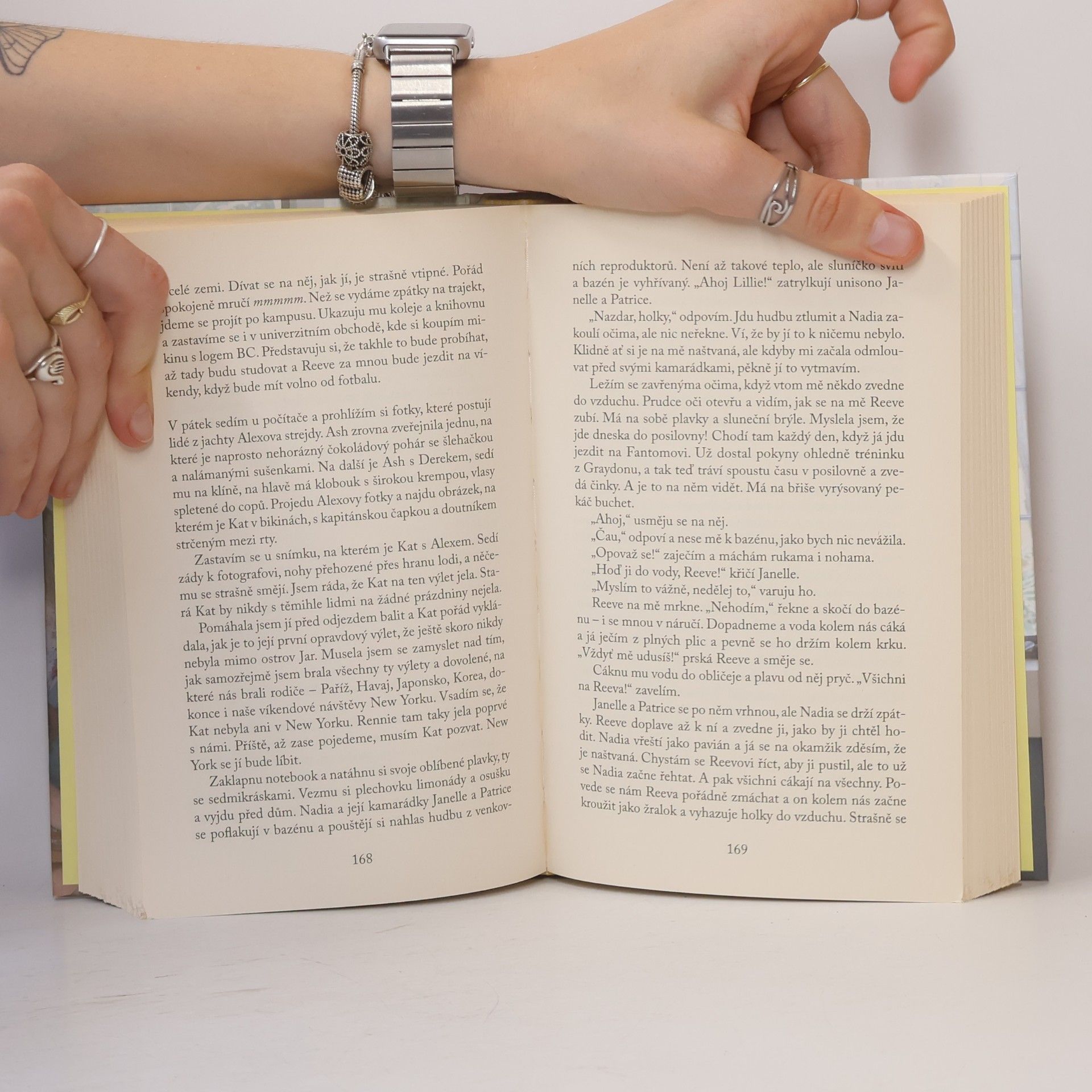Jenny Han Prach a popel