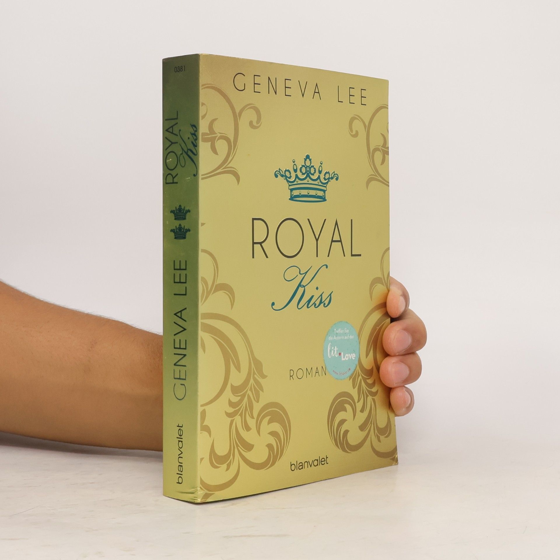 Geneva Lee Royal Kiss